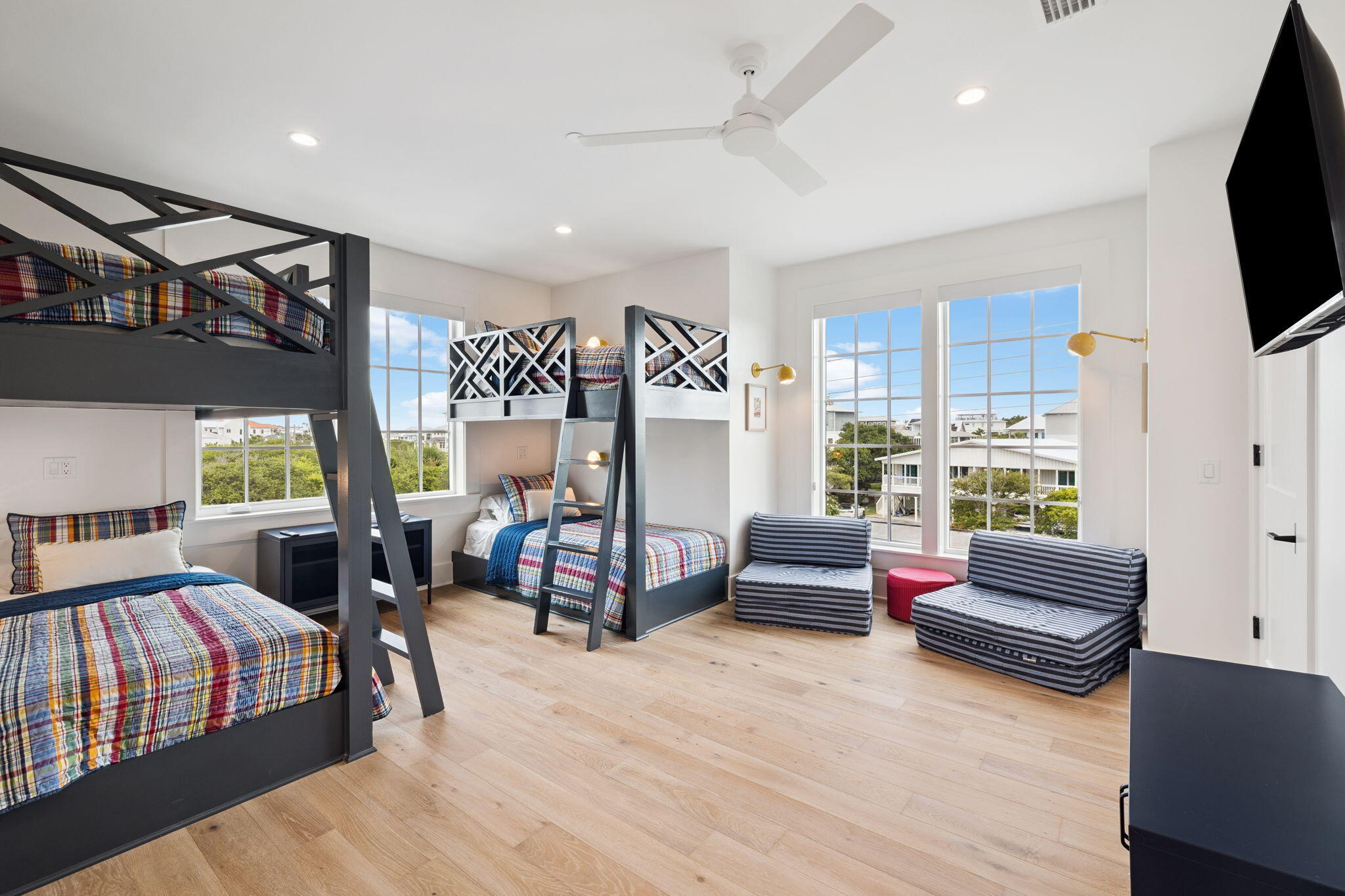 8978 E County Highway 30A