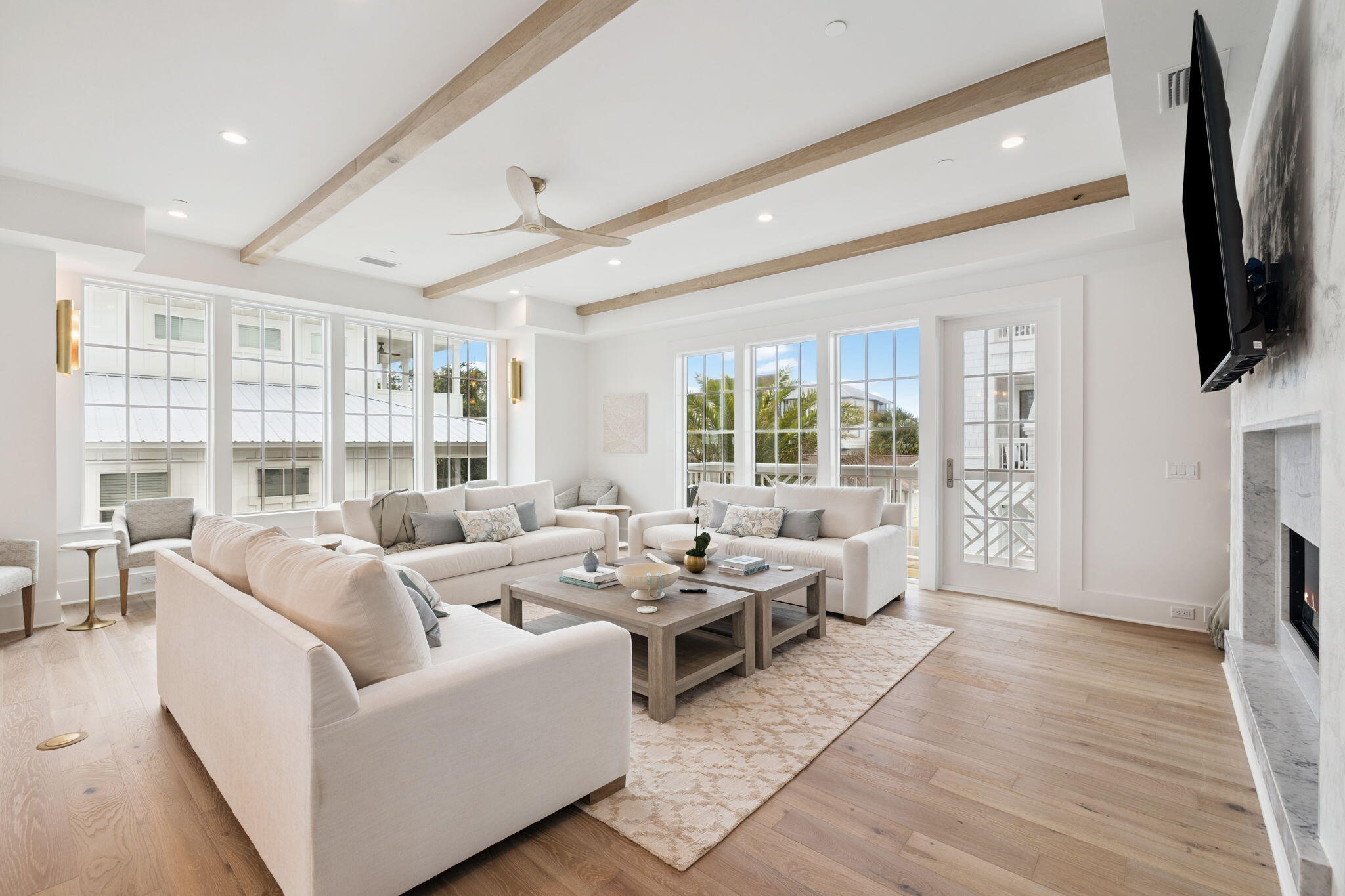 8978 E County Highway 30A