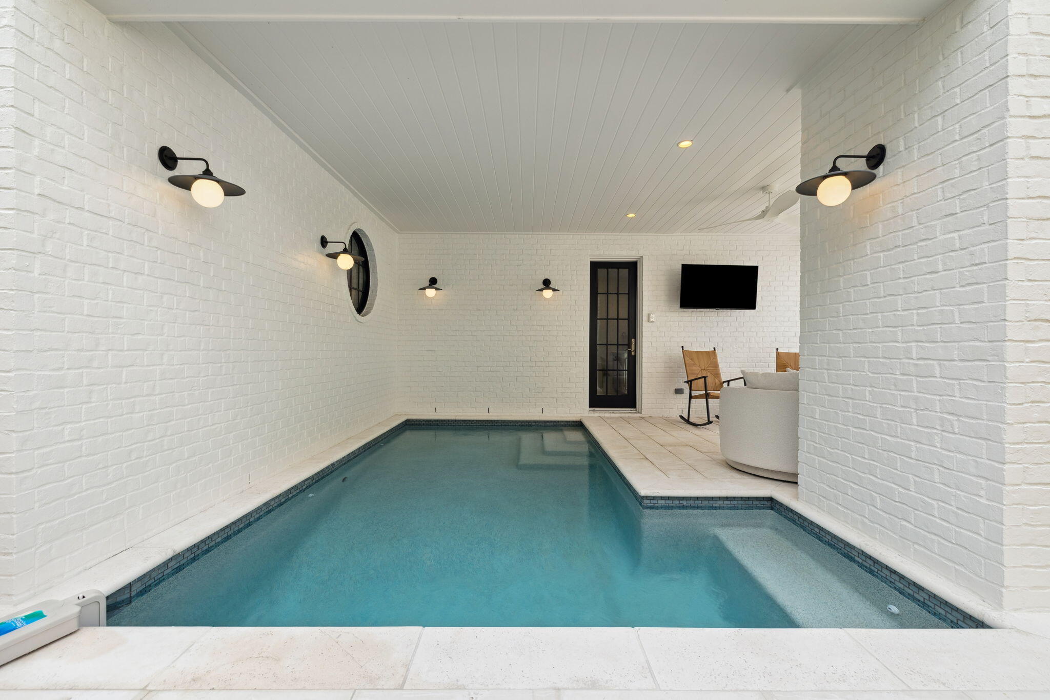 8978 E County Highway 30A