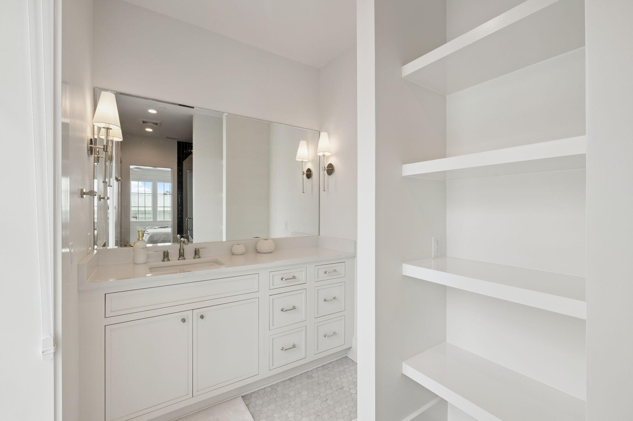 8978 E County Highway 30A