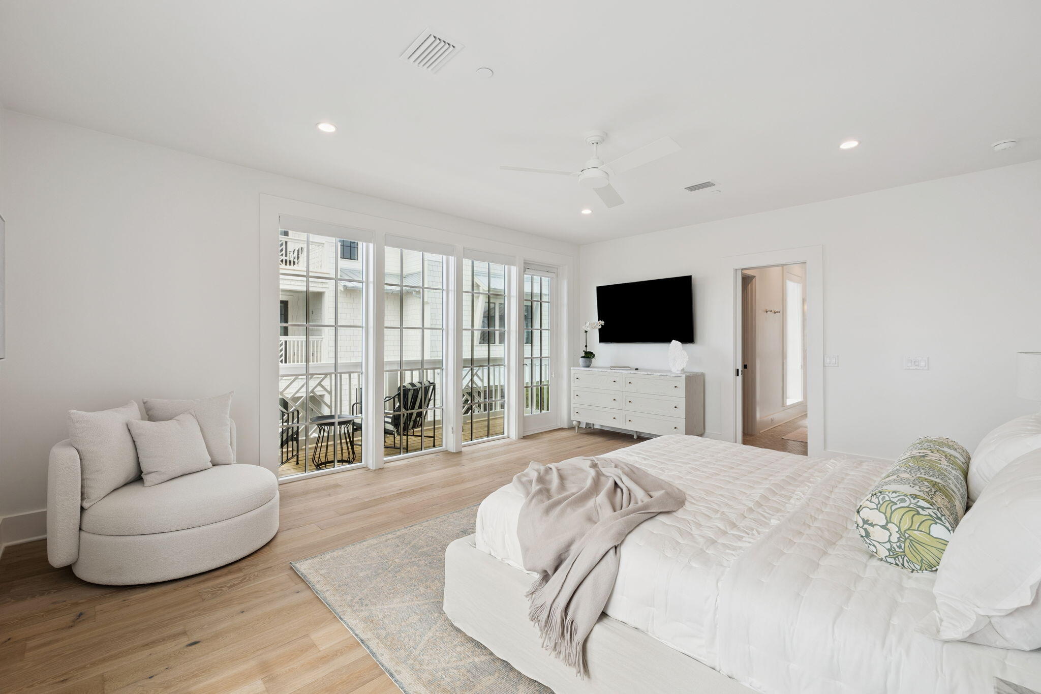 8978 E County Highway 30A