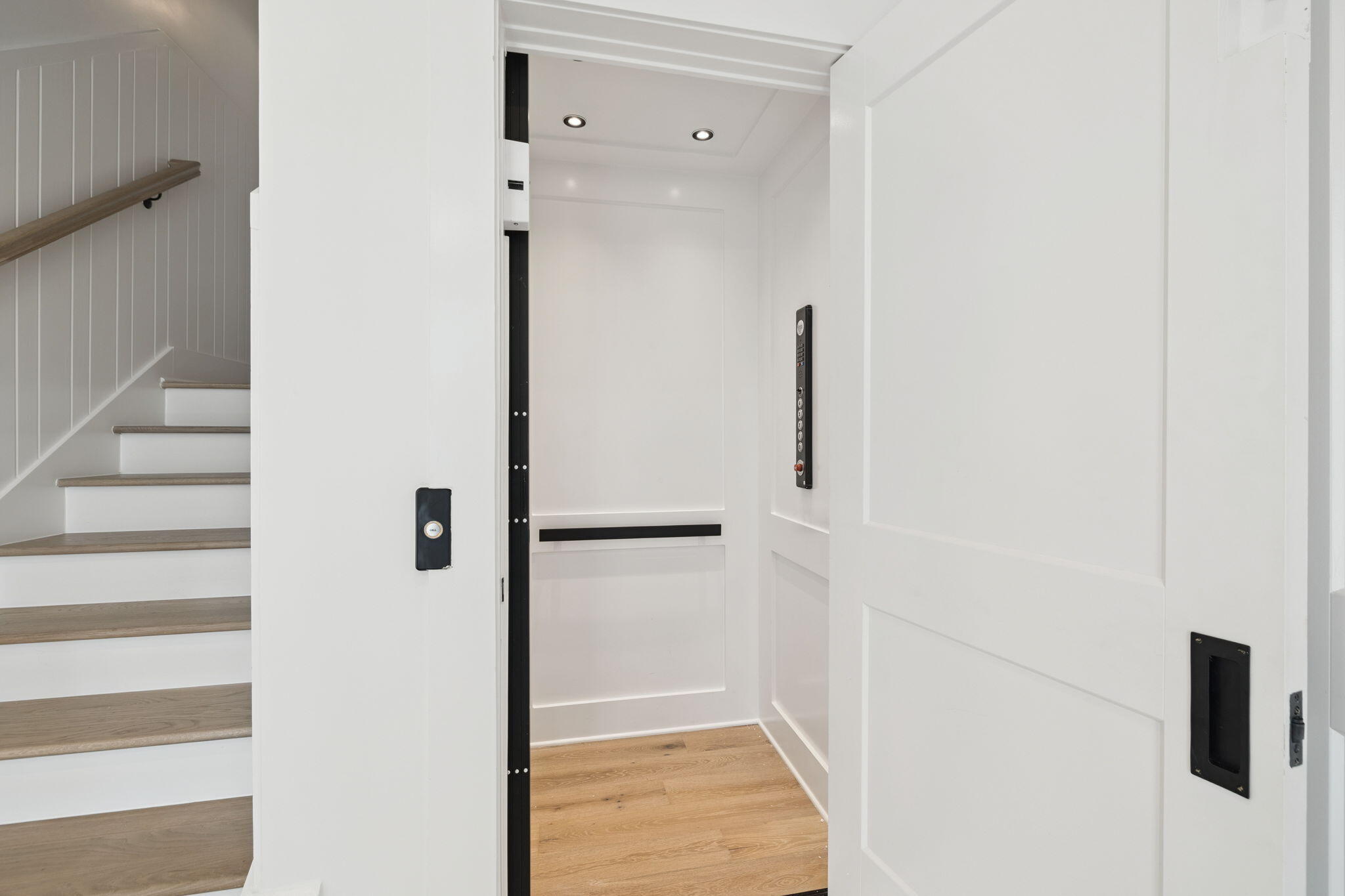 8978 E County Highway 30A