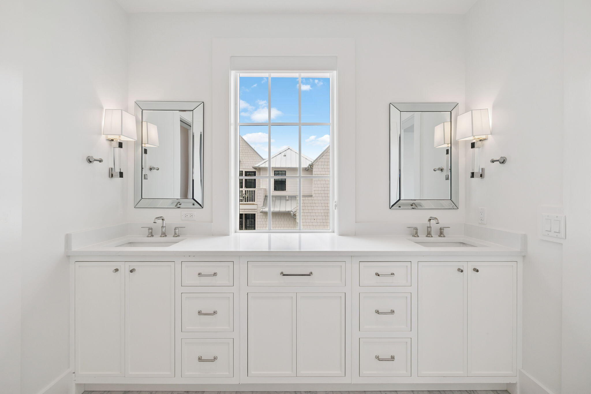 8978 E County Highway 30A