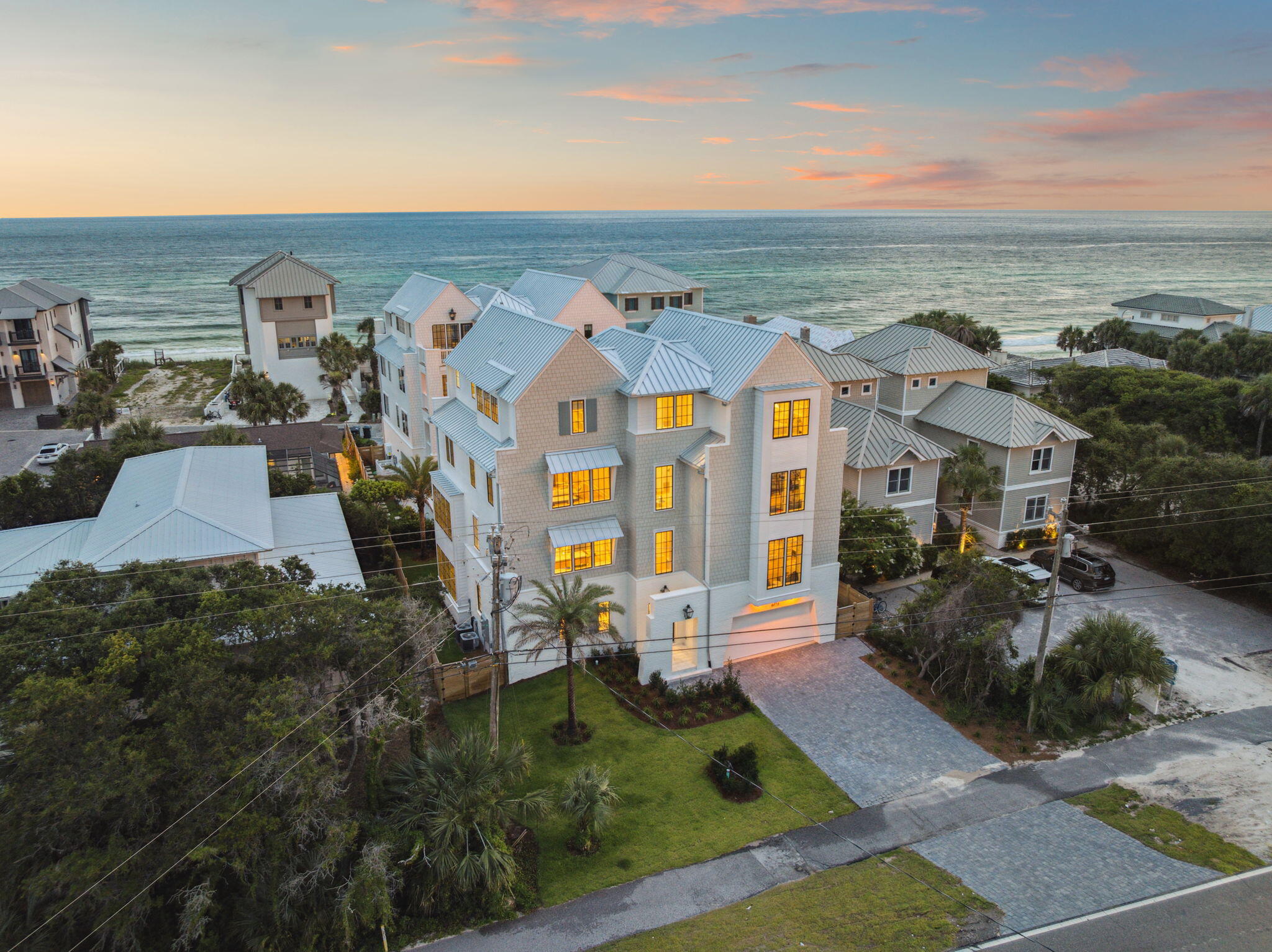 8978 E County Highway 30A