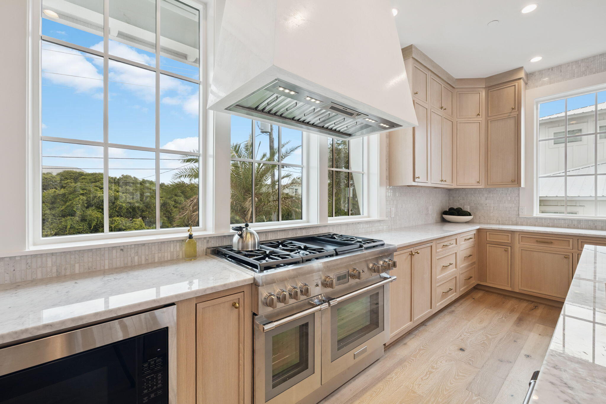 8978 E County Highway 30A