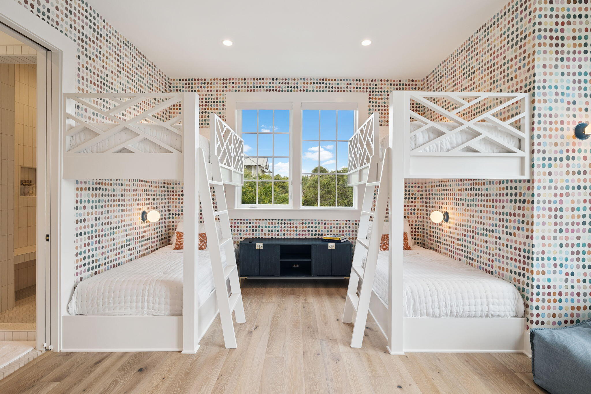 8978 E County Highway 30A