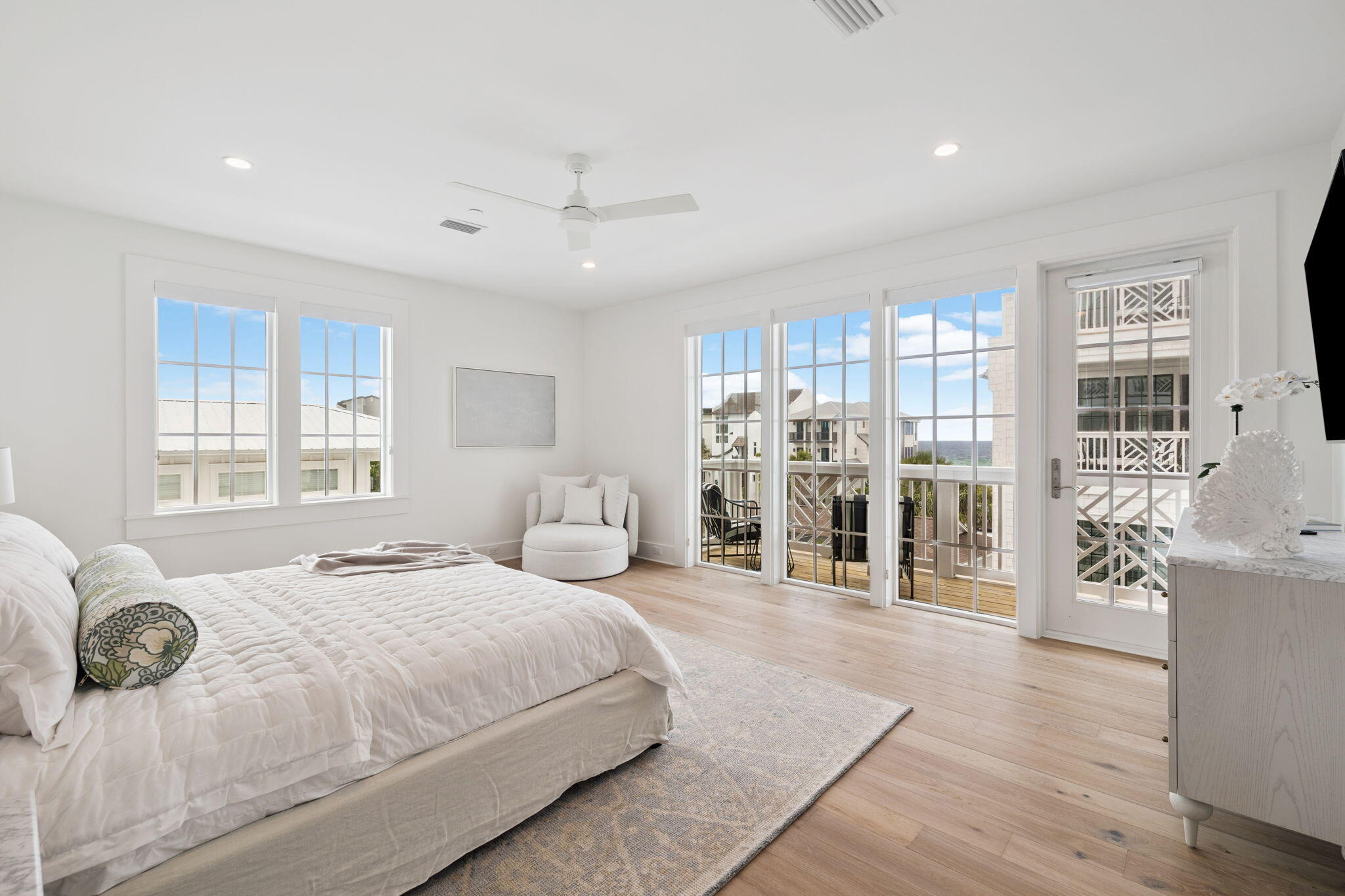 8978 E County Highway 30A