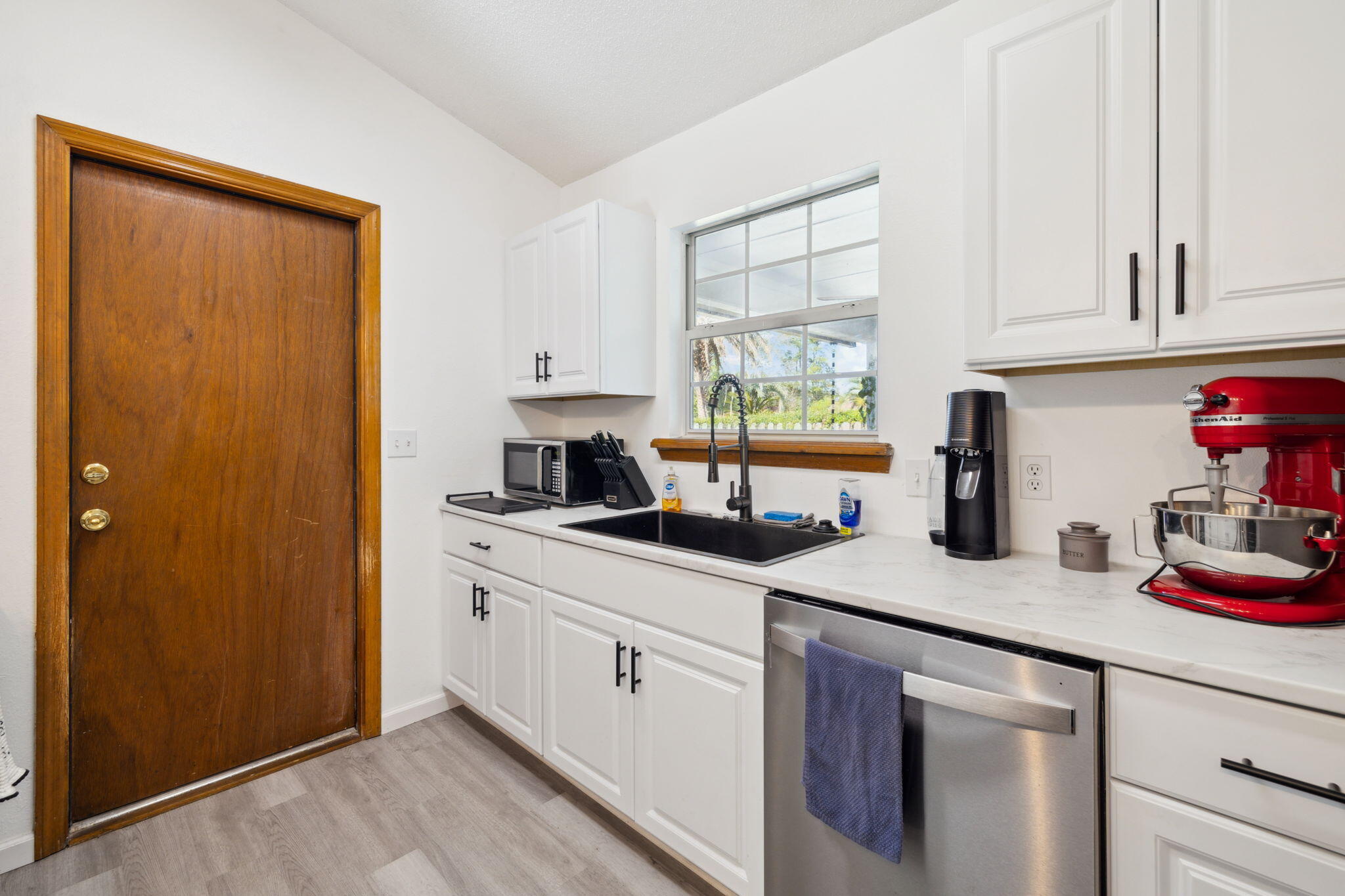 1517 Kruse Drive Drive