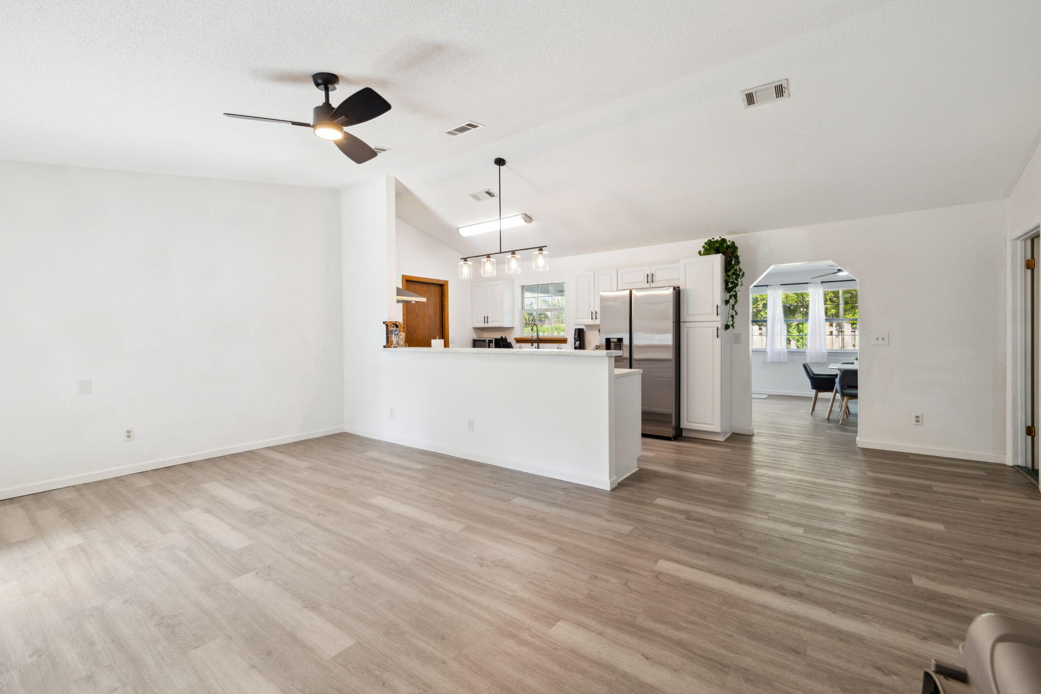 1517 Kruse Drive Drive