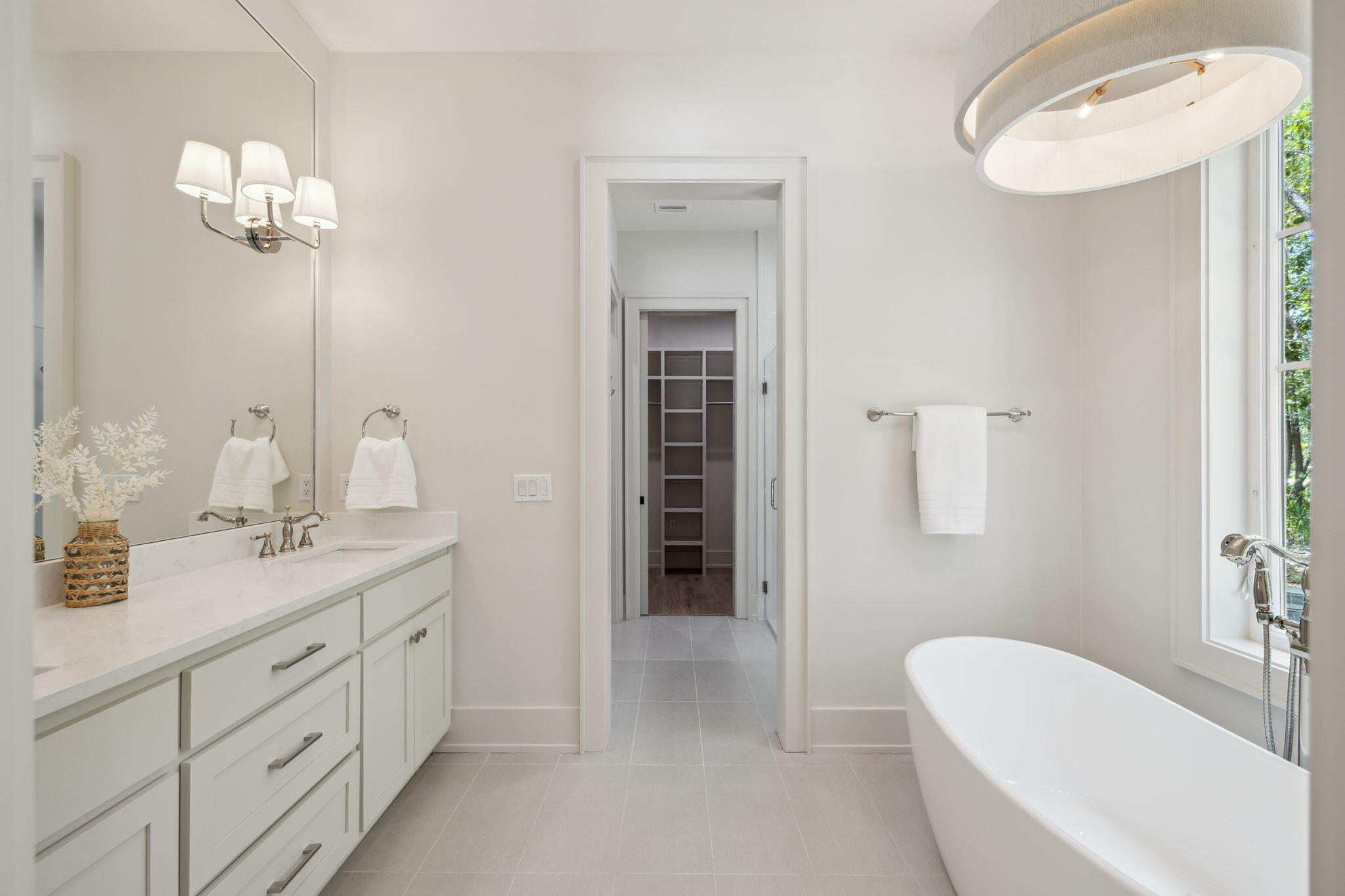 35 E Headwater Trail