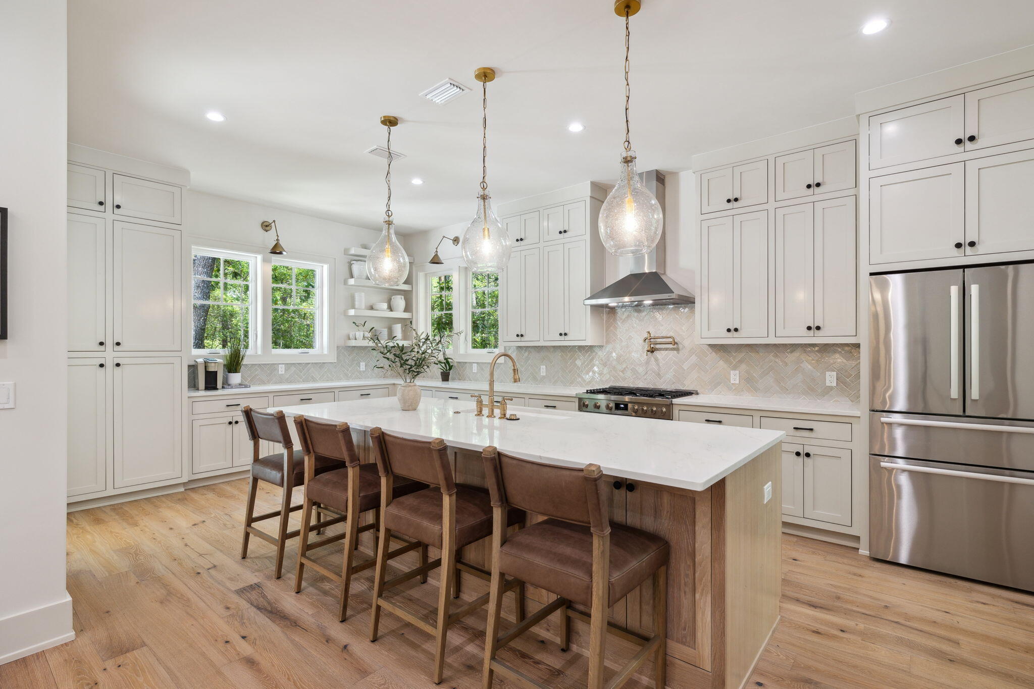 35 E Headwater Trail