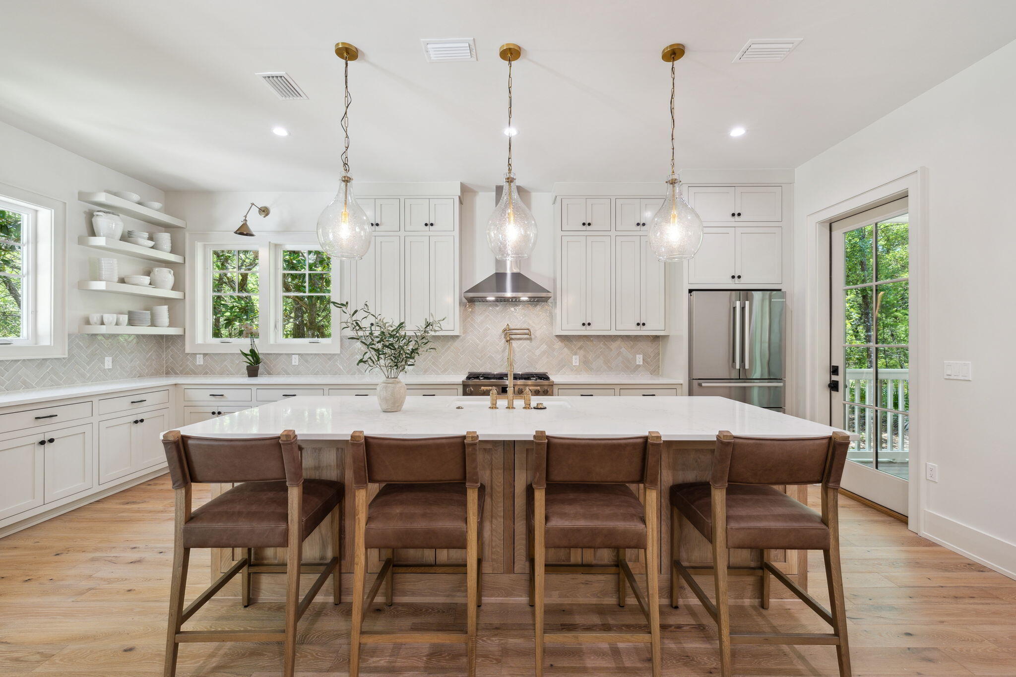 35 E Headwater Trail