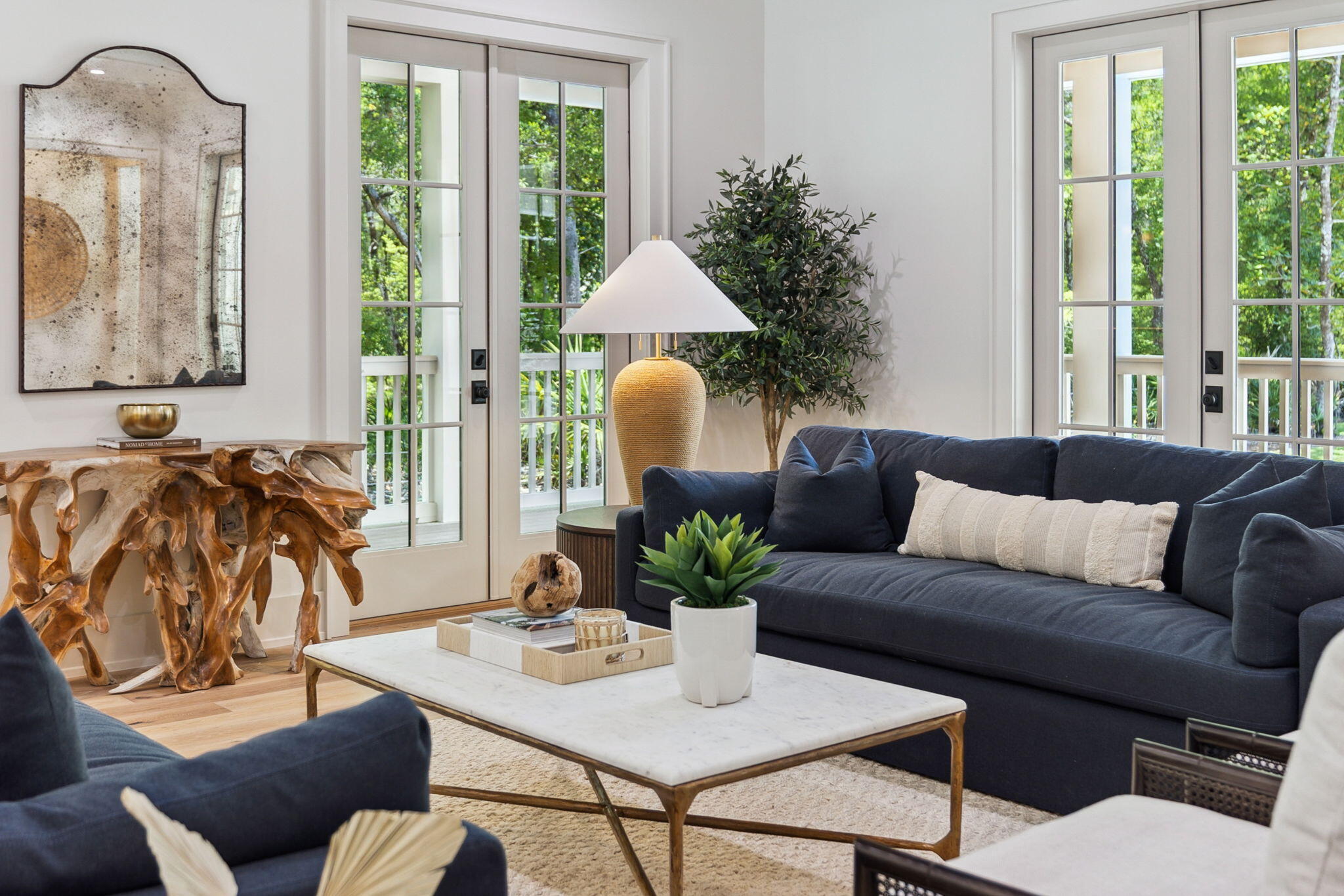 35 E Headwater Trail