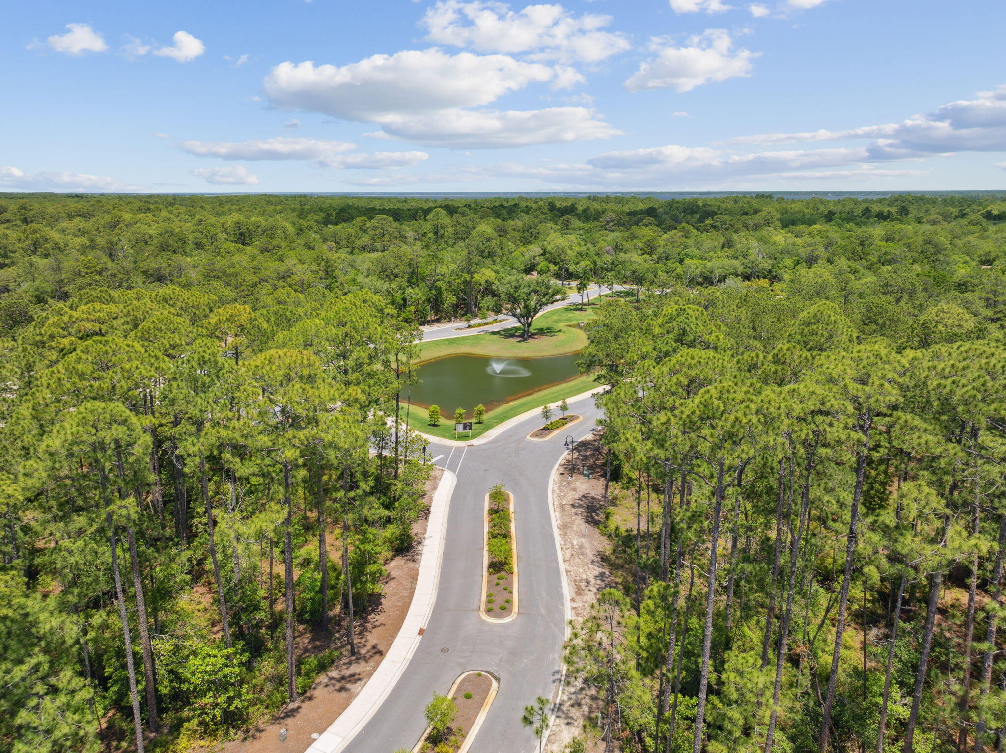 35 E Headwater Trail