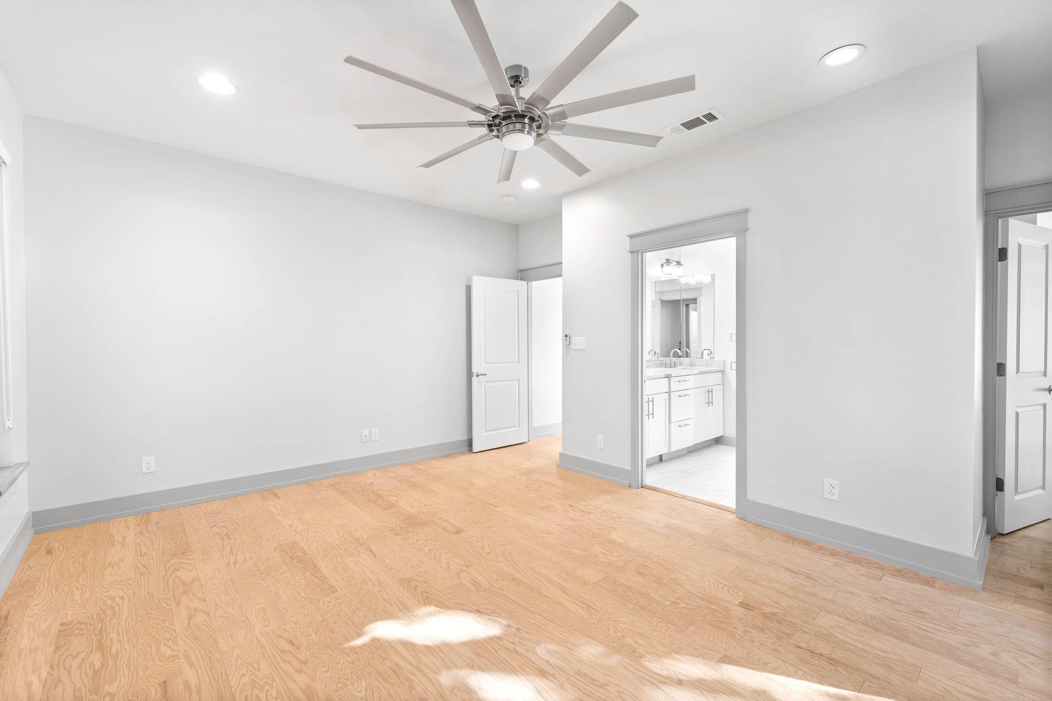 18 Sand Cliffs Drive