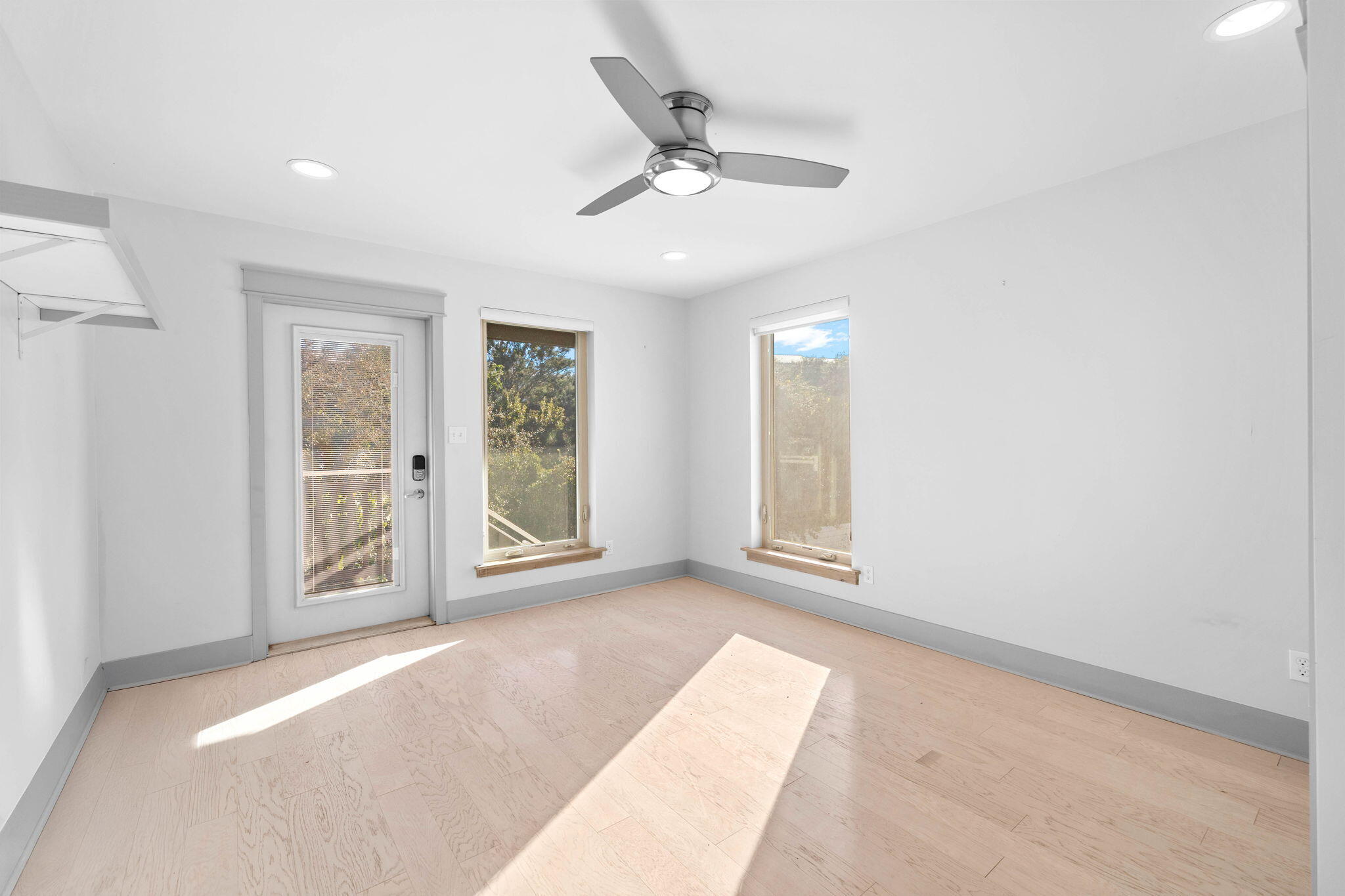 18 Sand Cliffs Drive