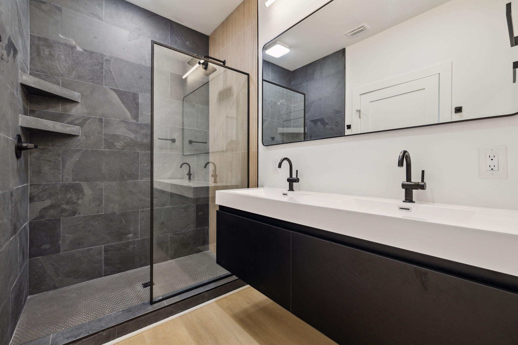 194 Long Leaf Circle