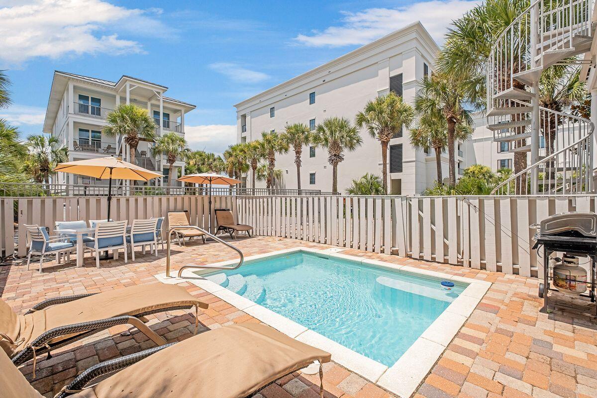 4126 E County Hwy 30A, A/B