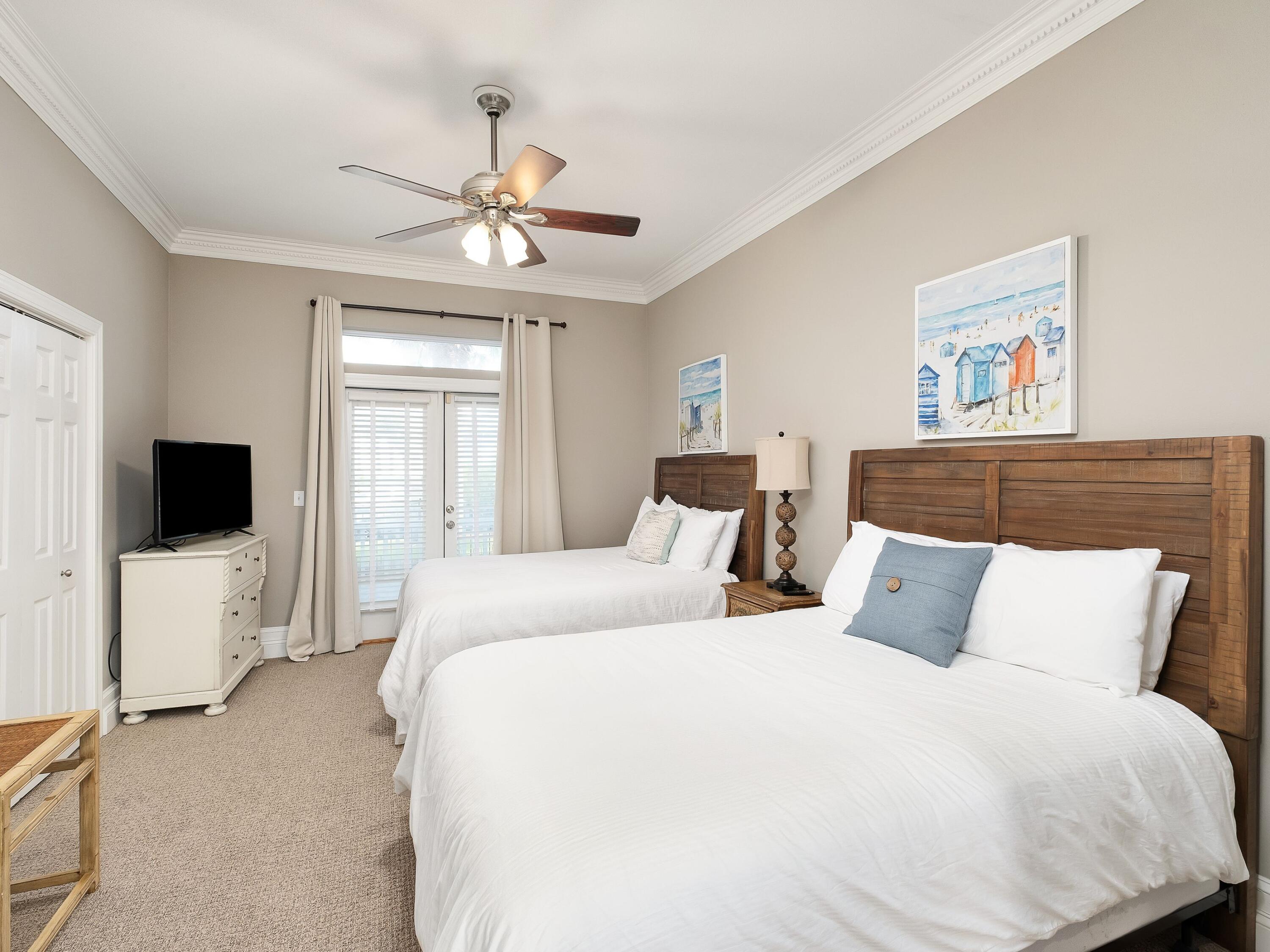 4126 E County Hwy 30A, A/B