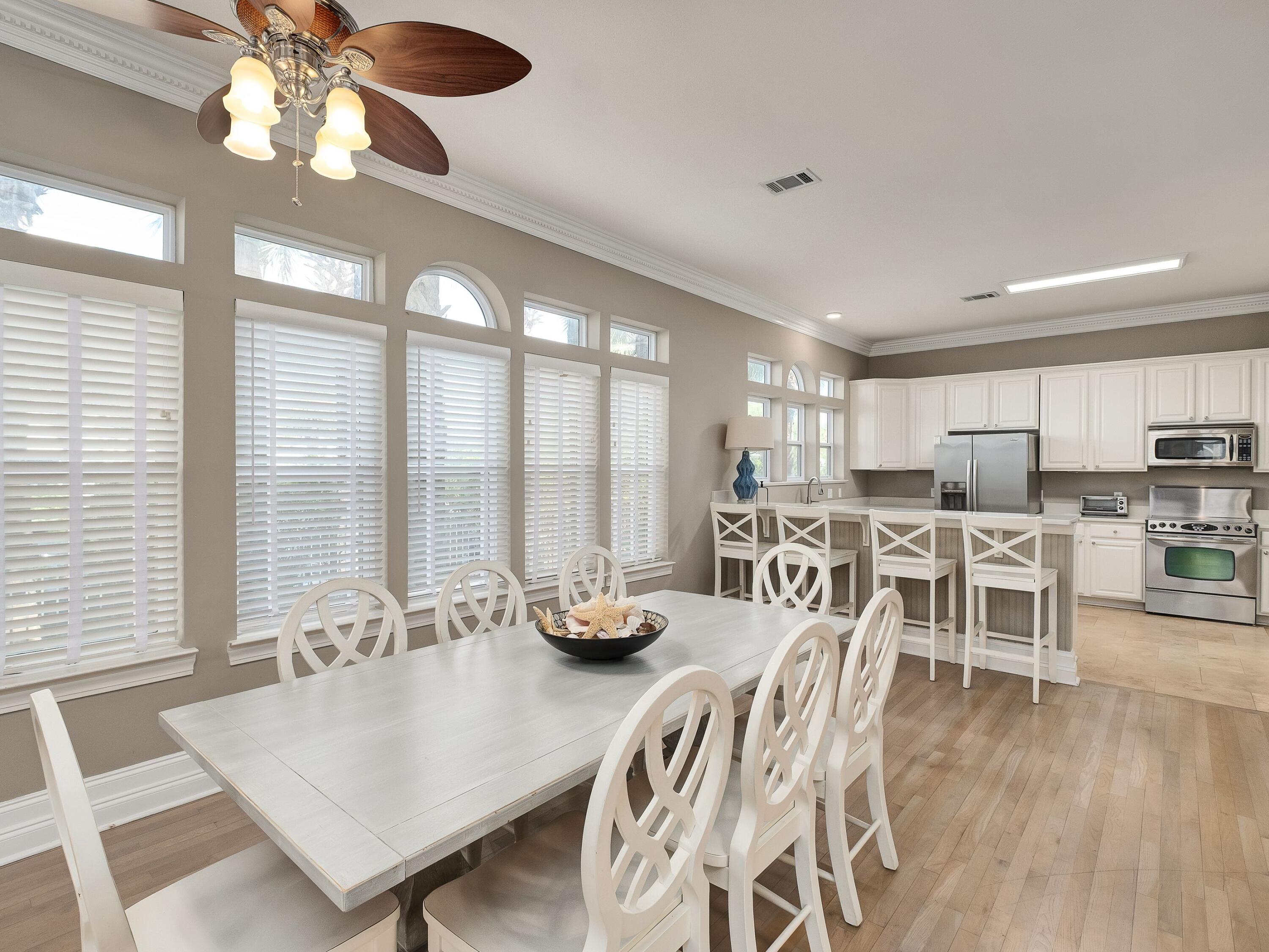 4126 E County Hwy 30A, A/B