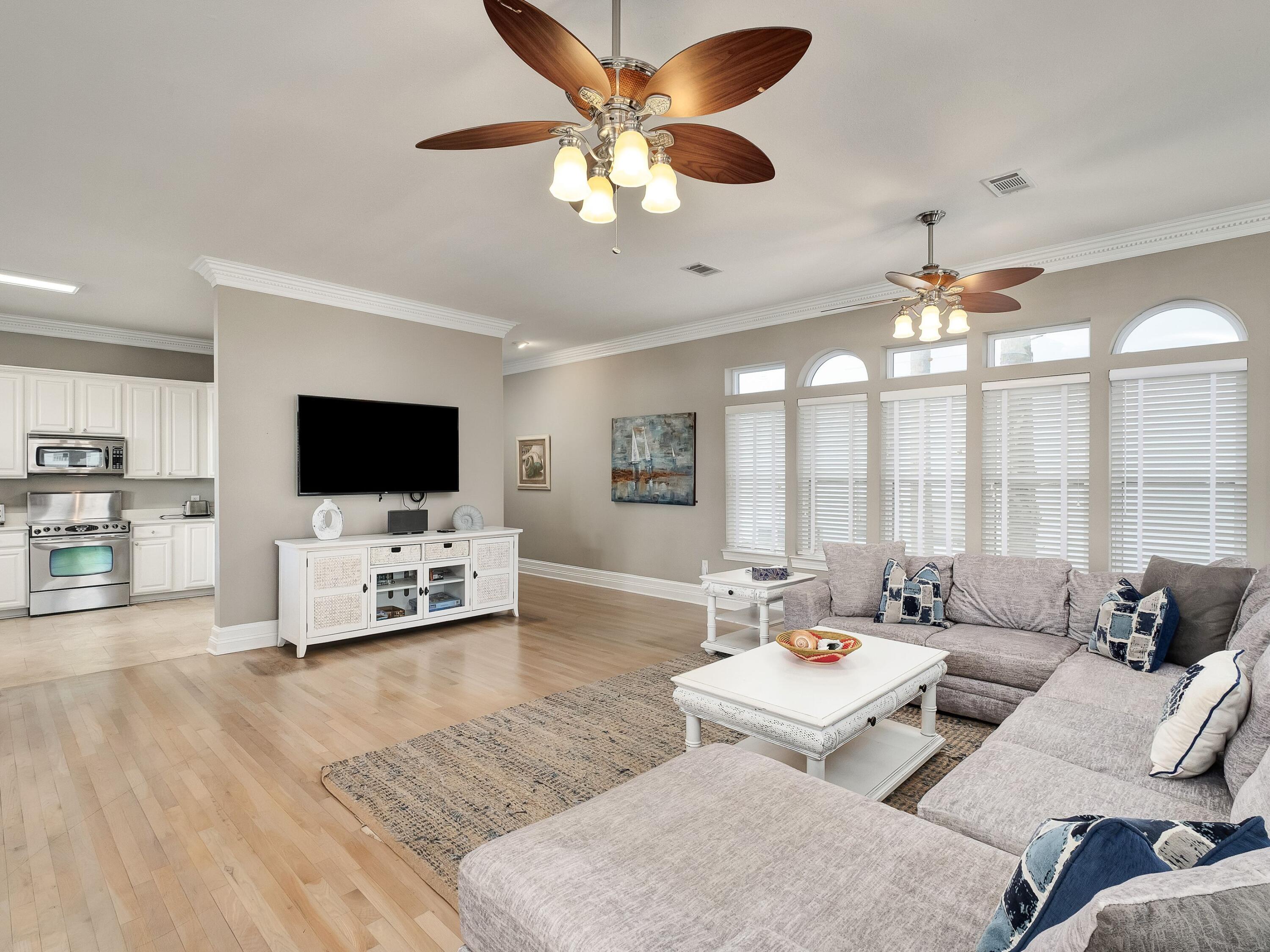 4126 E County Hwy 30A, A/B