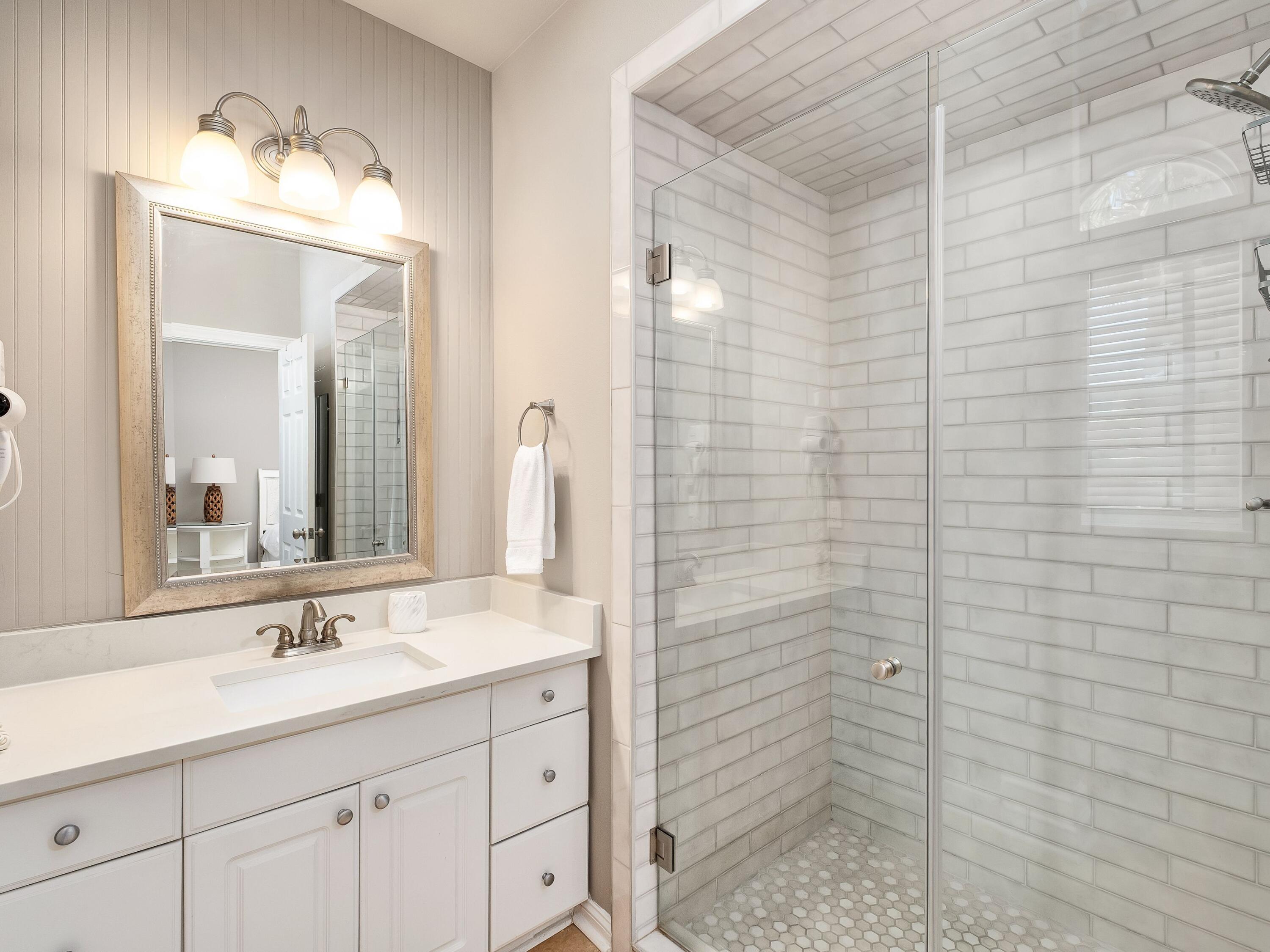 4126 E County Hwy 30A, A/B