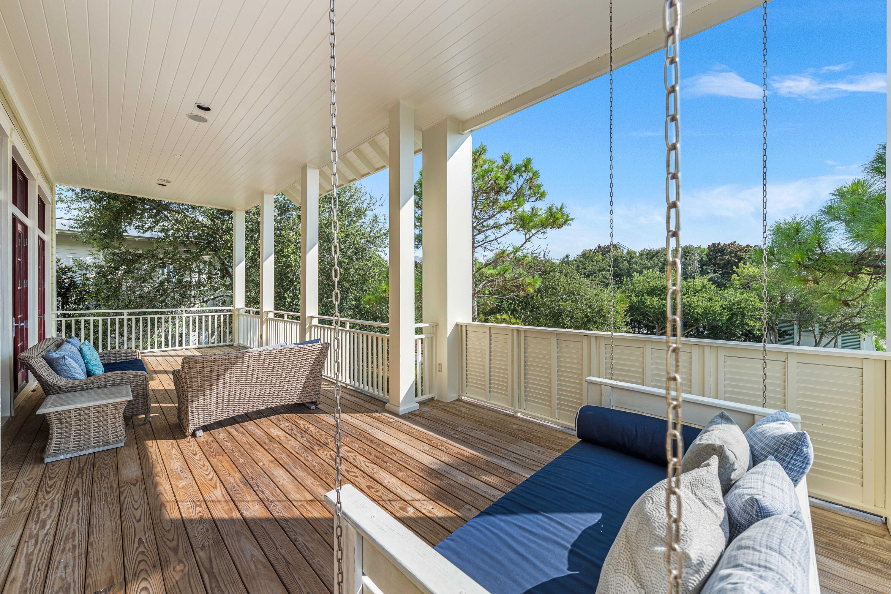 81 Western Lake Drive