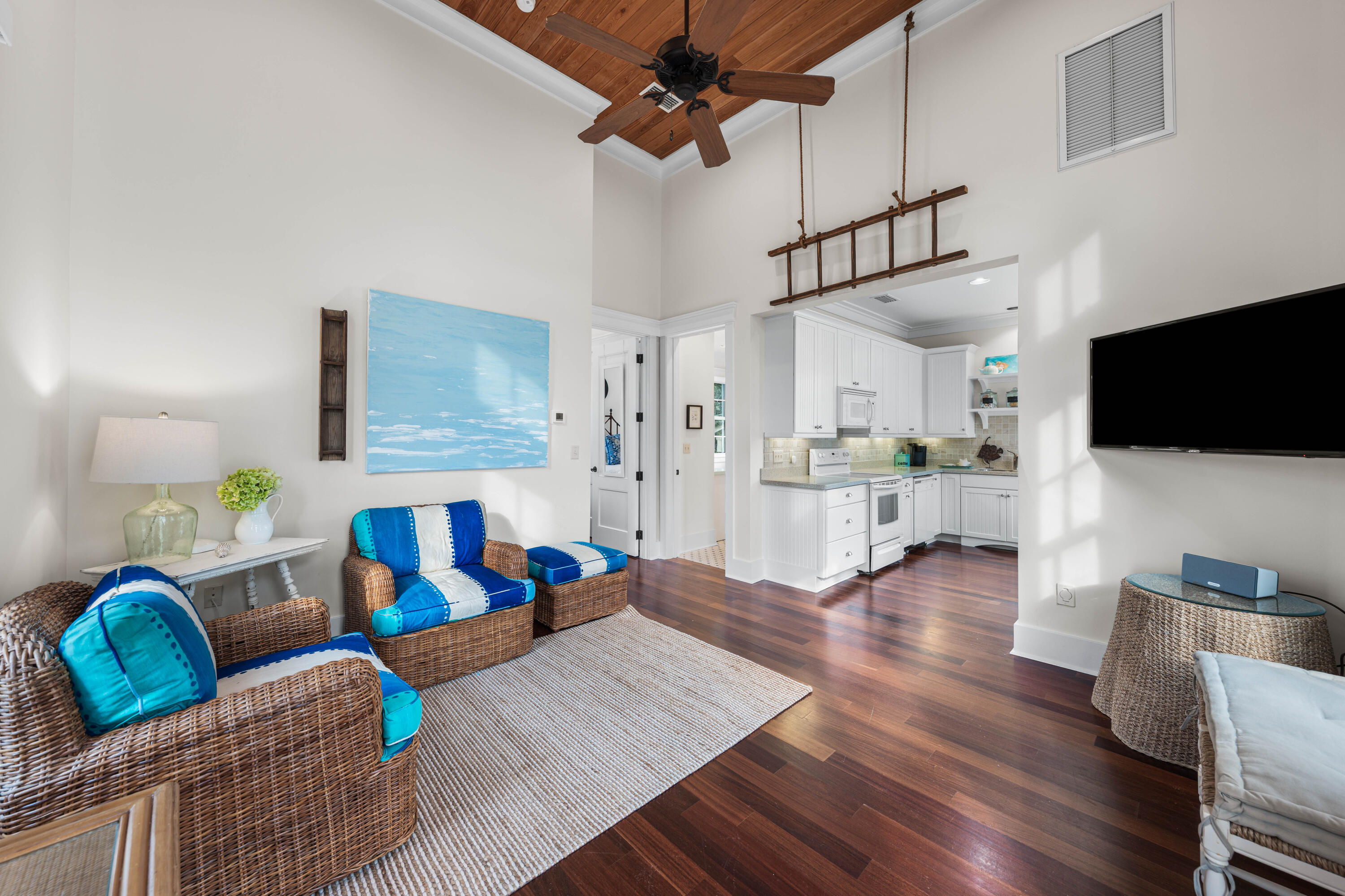 81 Western Lake Drive