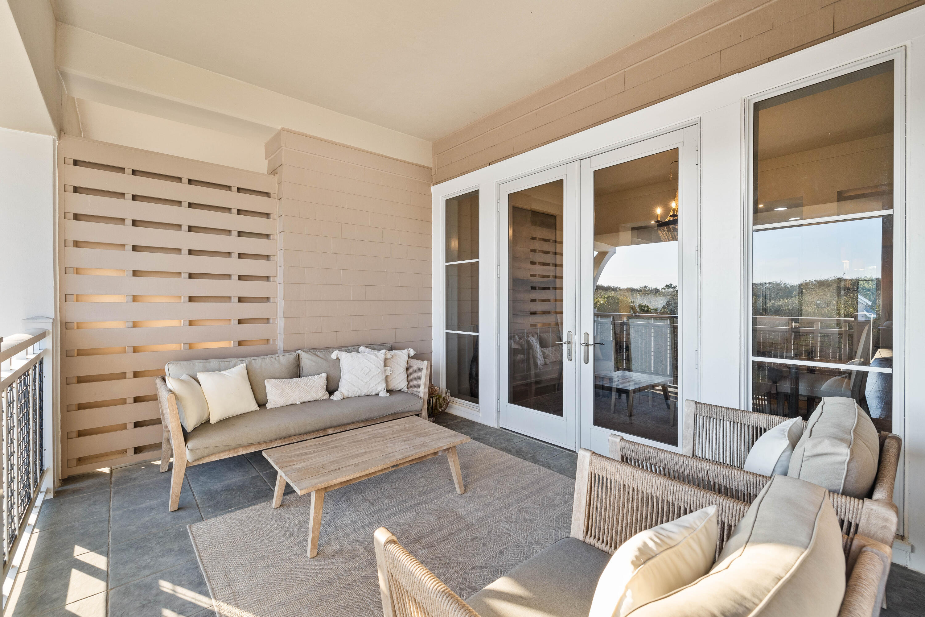 37 Compass Point Way, 108