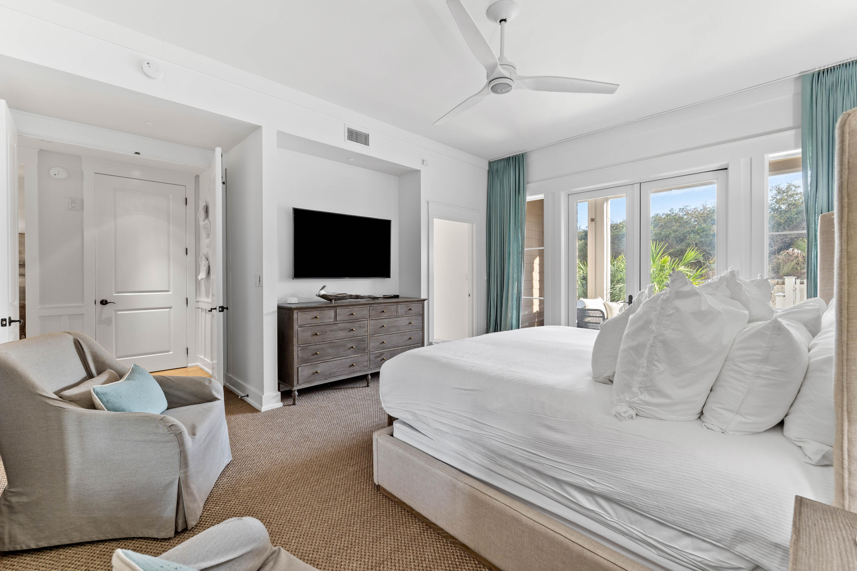 37 Compass Point Way, 108