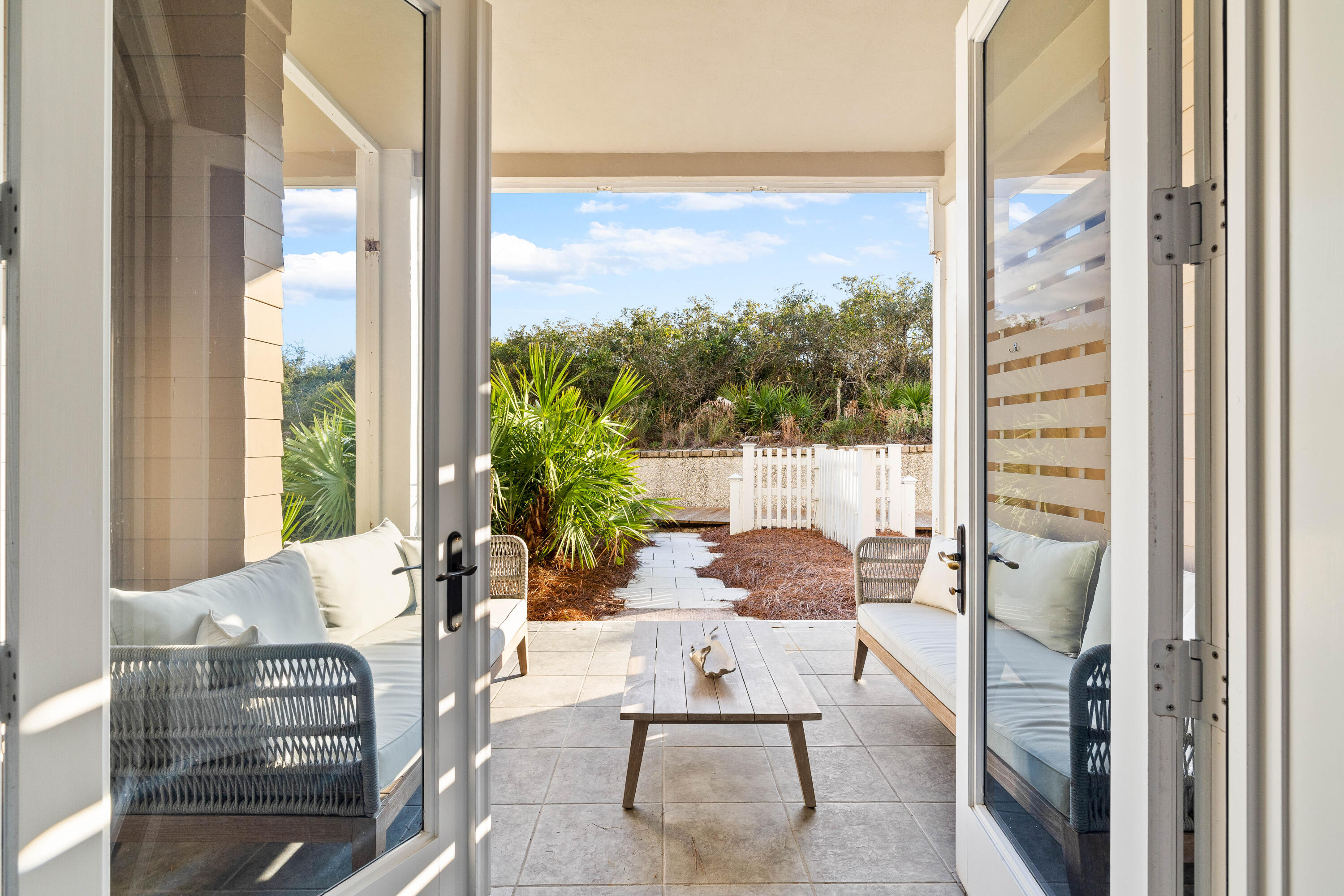 37 Compass Point Way, 108