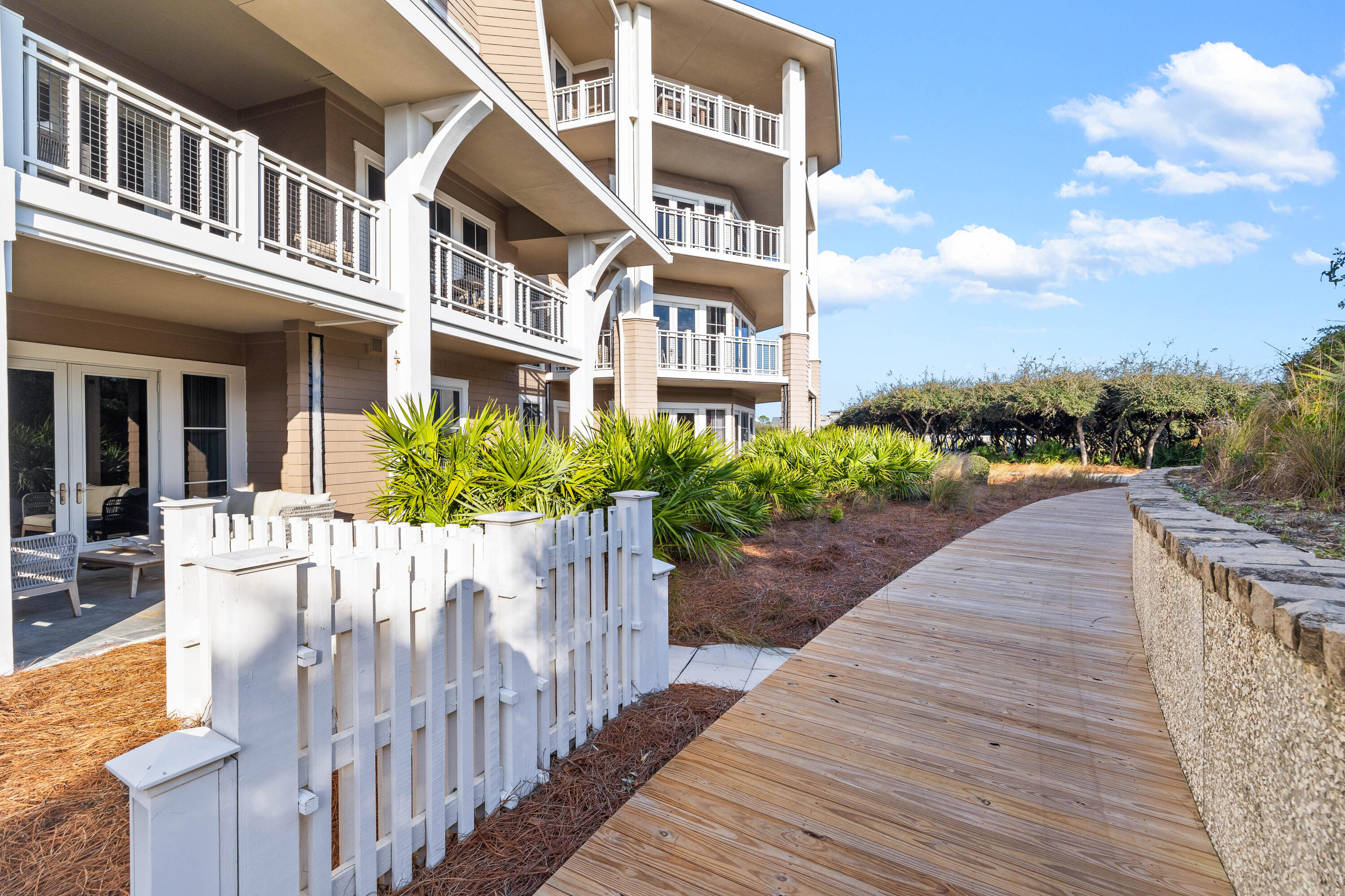 37 Compass Point Way, 108