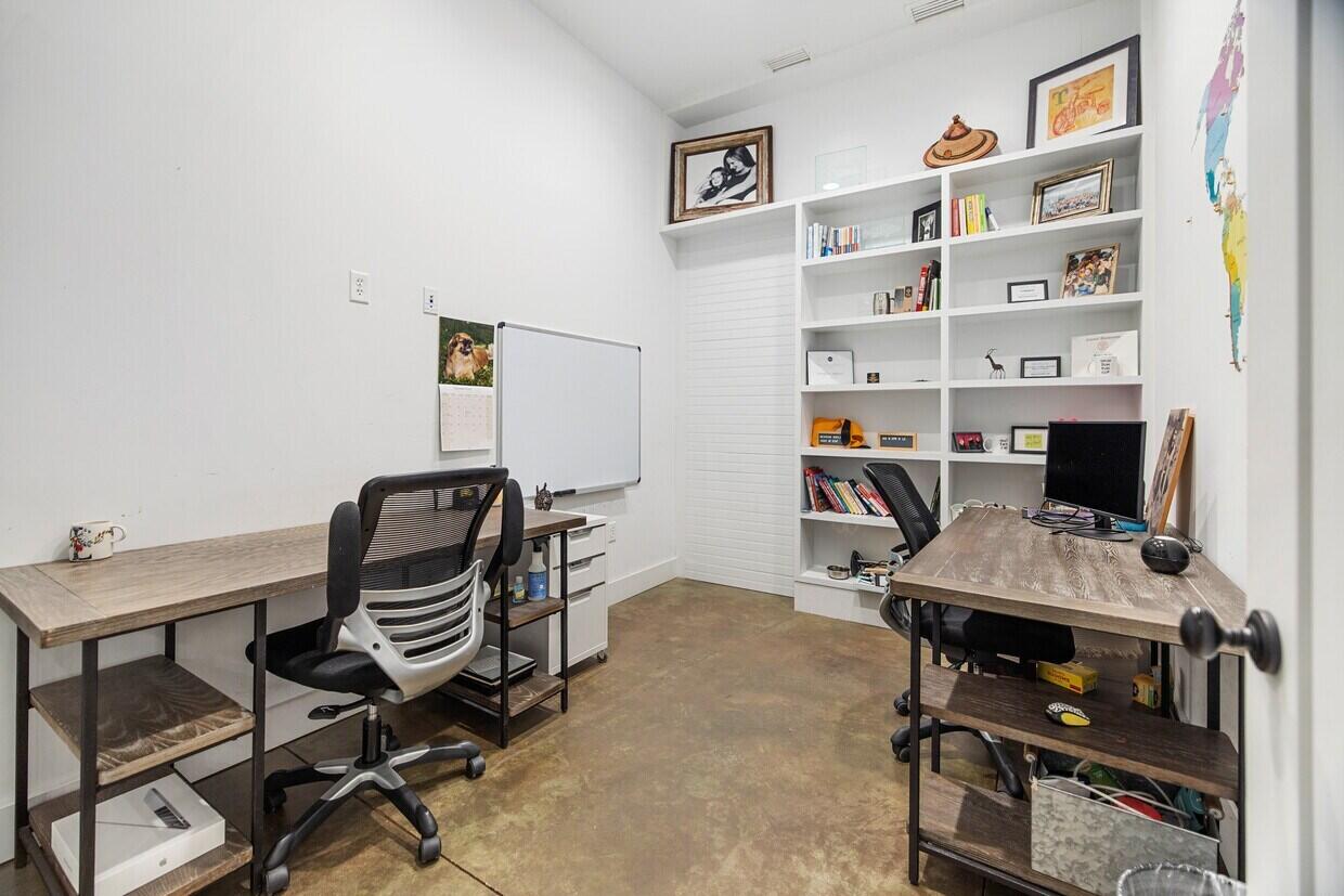 790 N County HWY 393