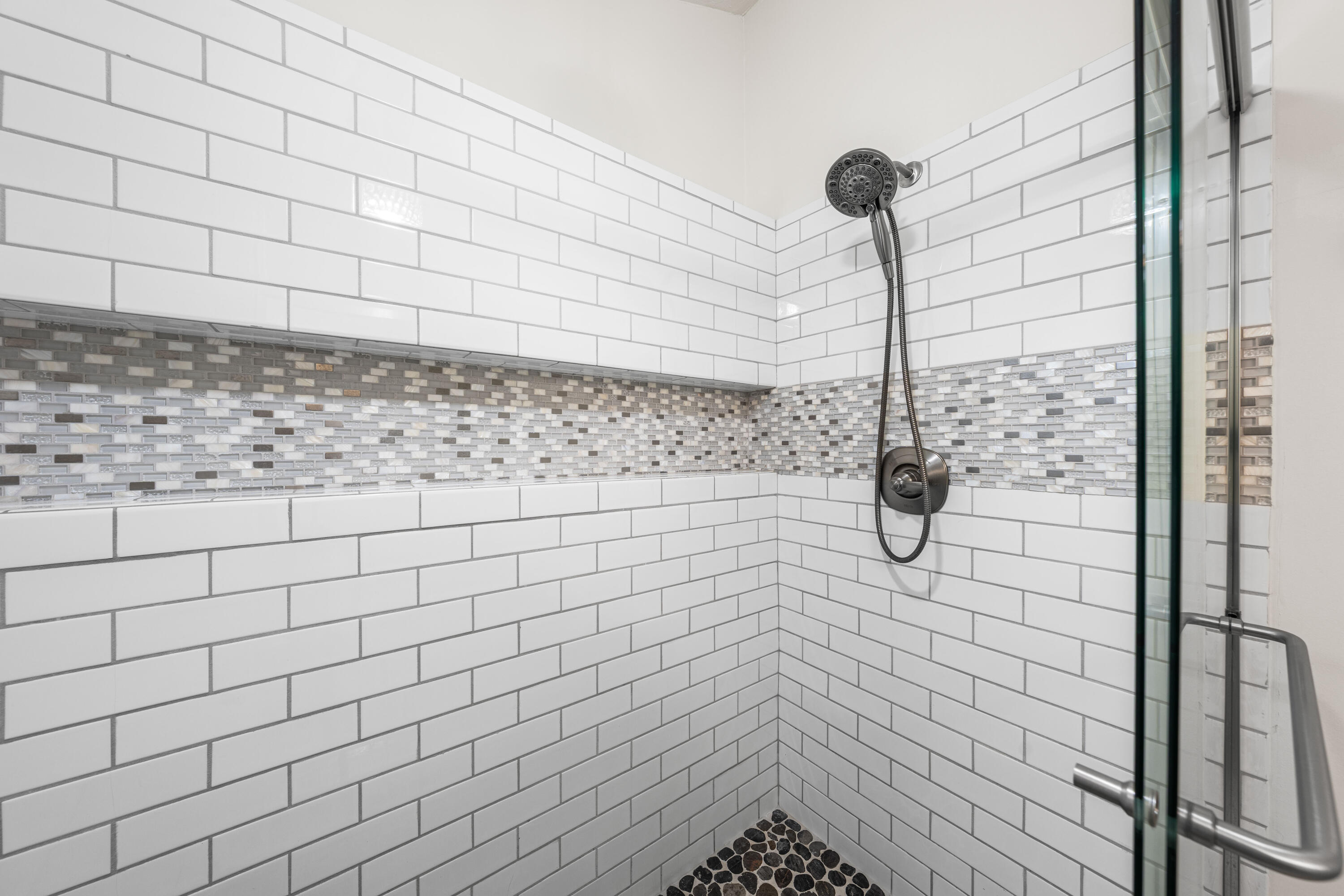 8294 E County Highway 30A, Unit 19