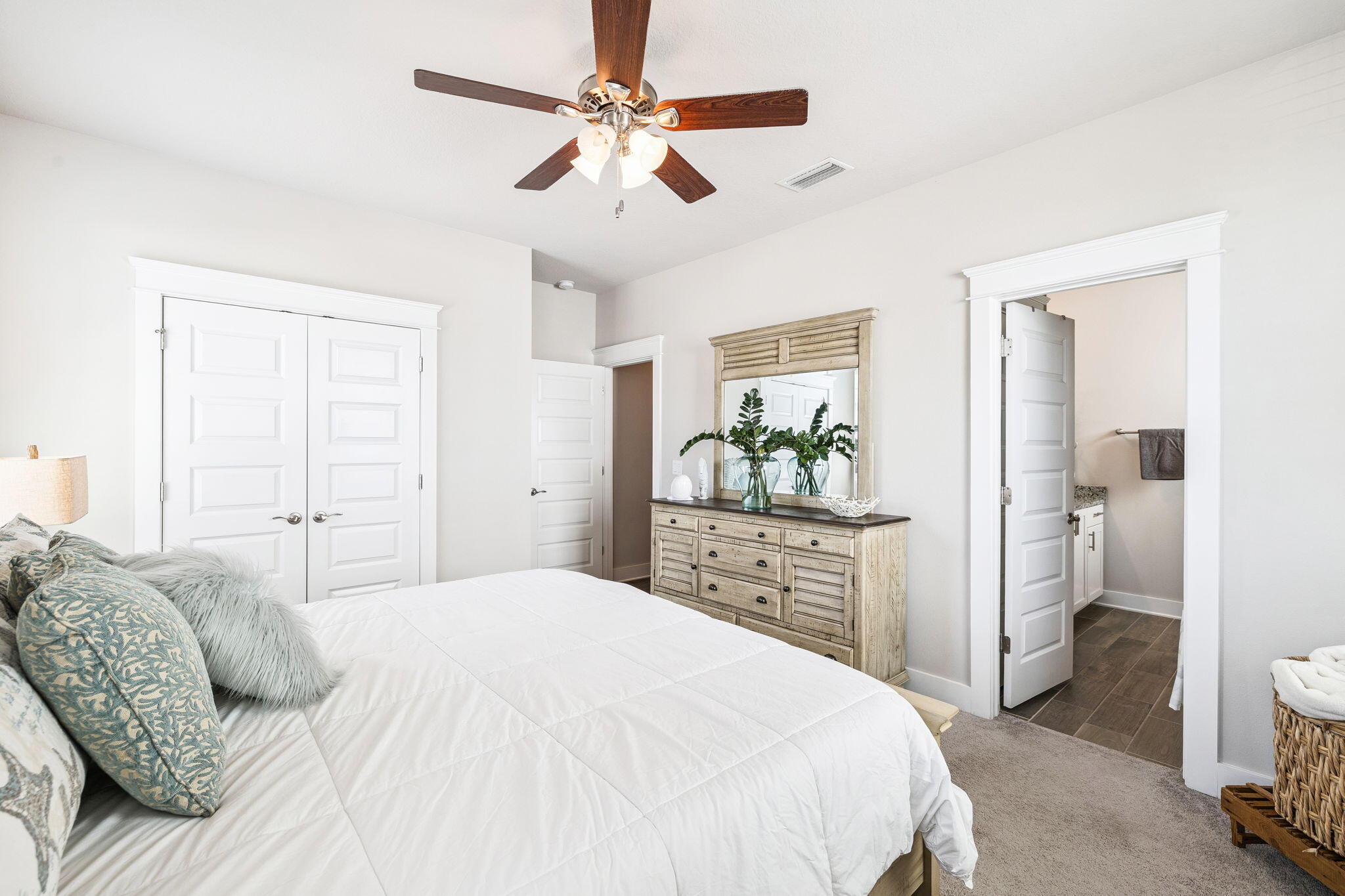 65 S Grande Pointe Drive