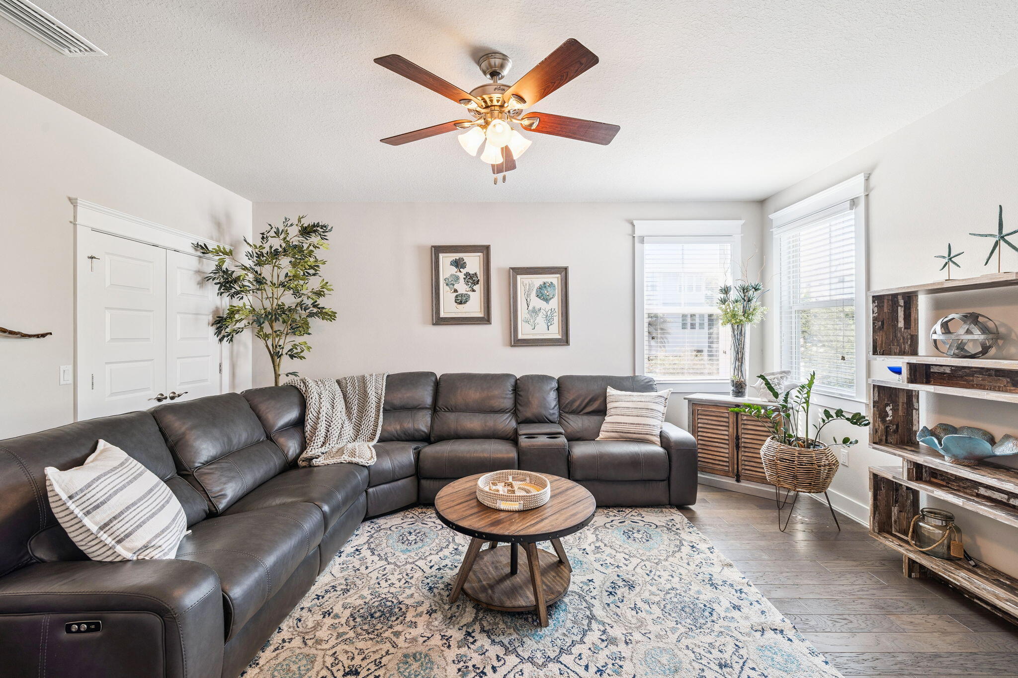 65 S Grande Pointe Drive