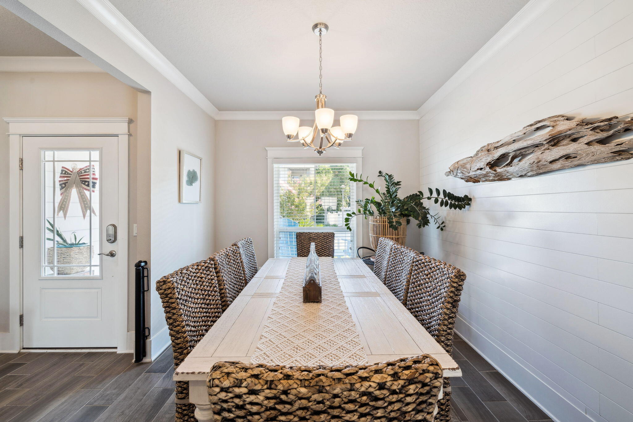 65 S Grande Pointe Drive