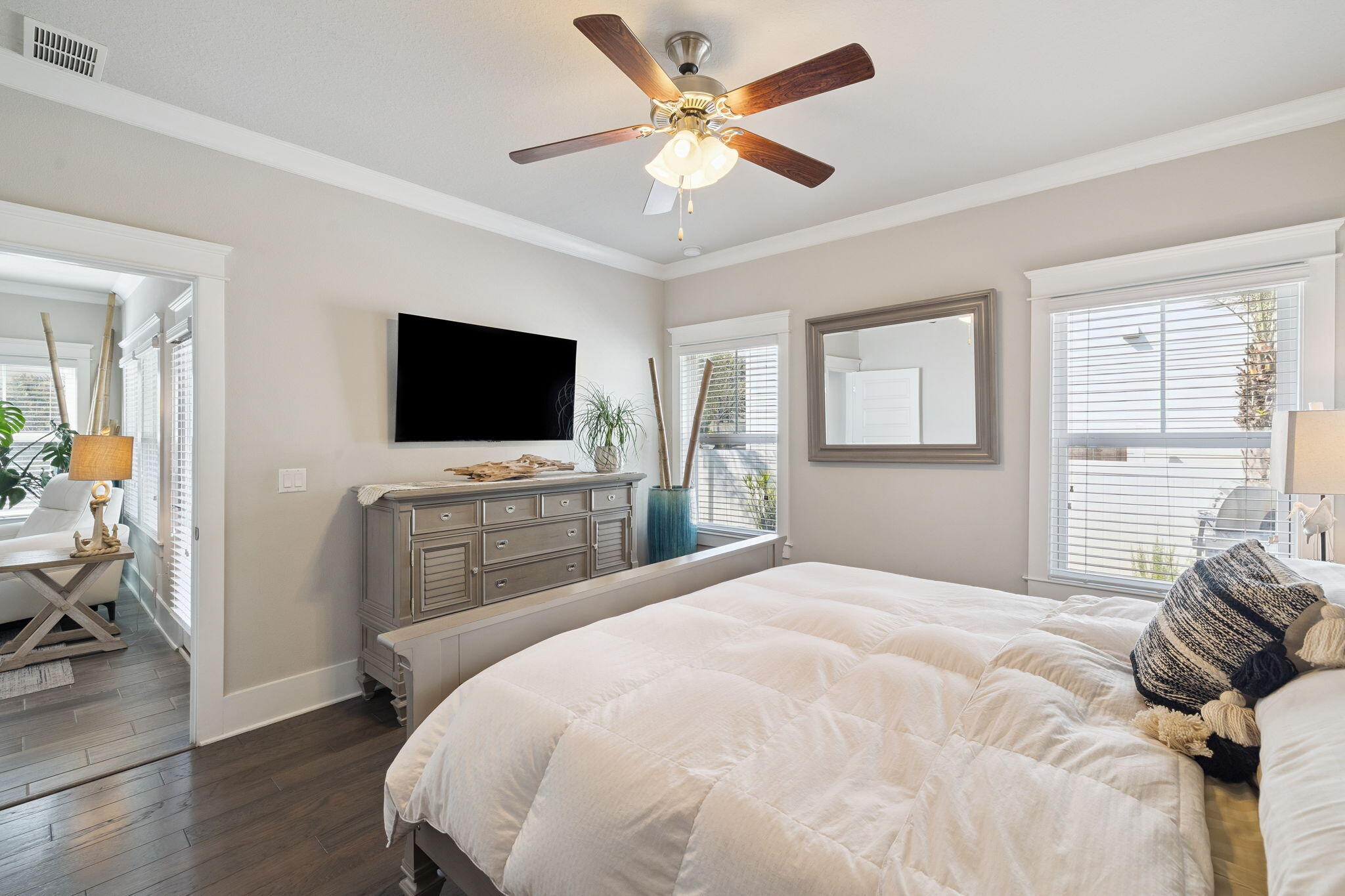 65 S Grande Pointe Drive