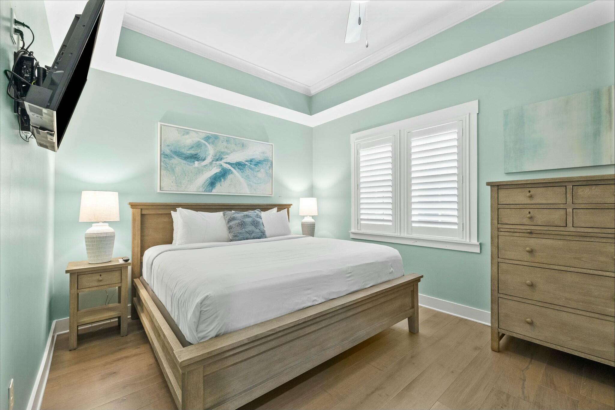 100 Matthew Boulevard, 213