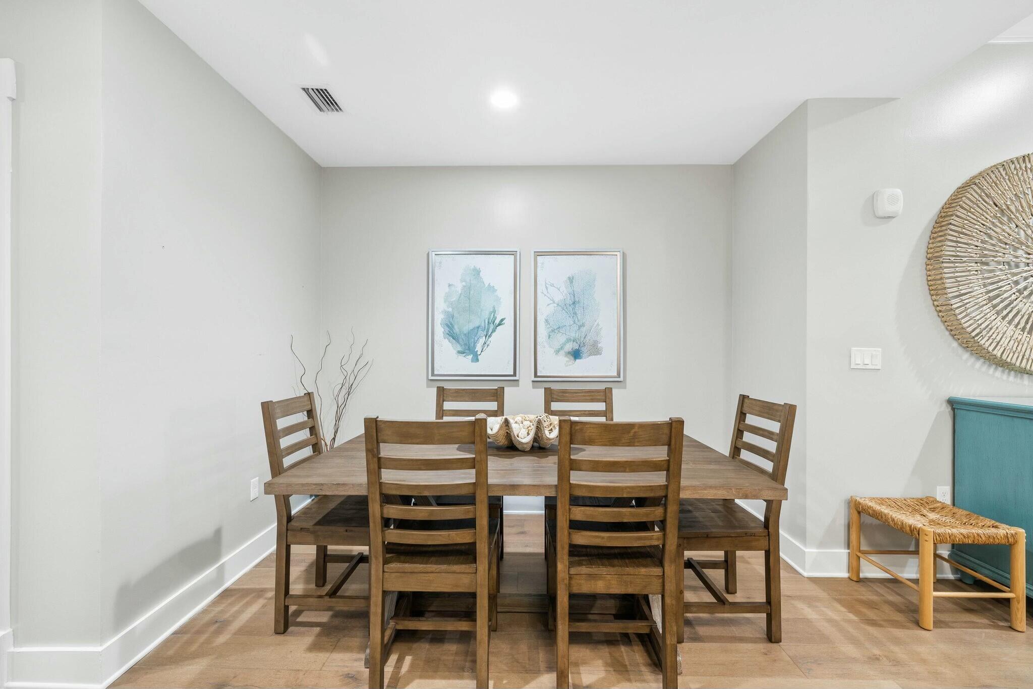 100 Matthew Boulevard, 213