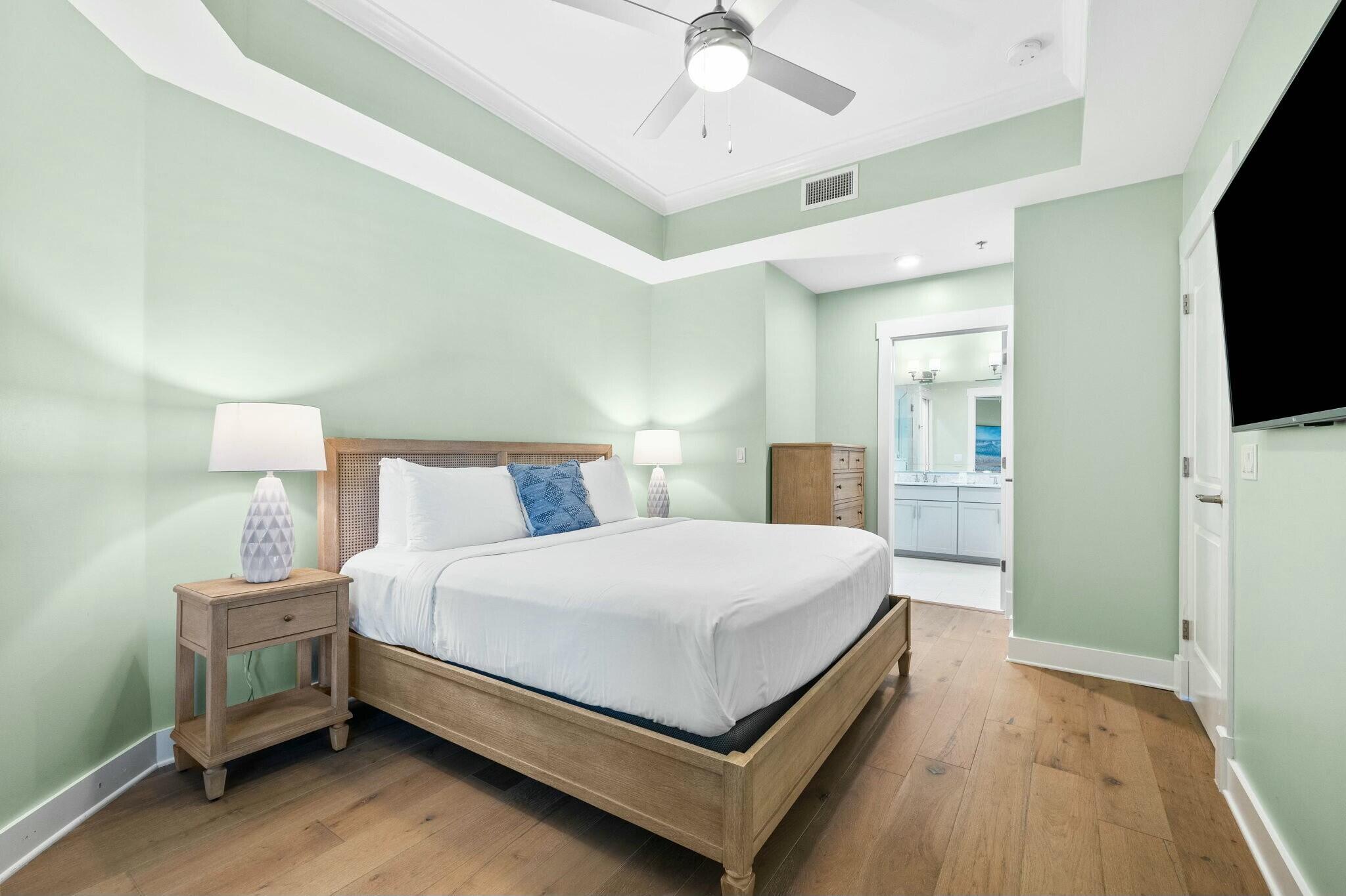 100 Matthew Boulevard, 213