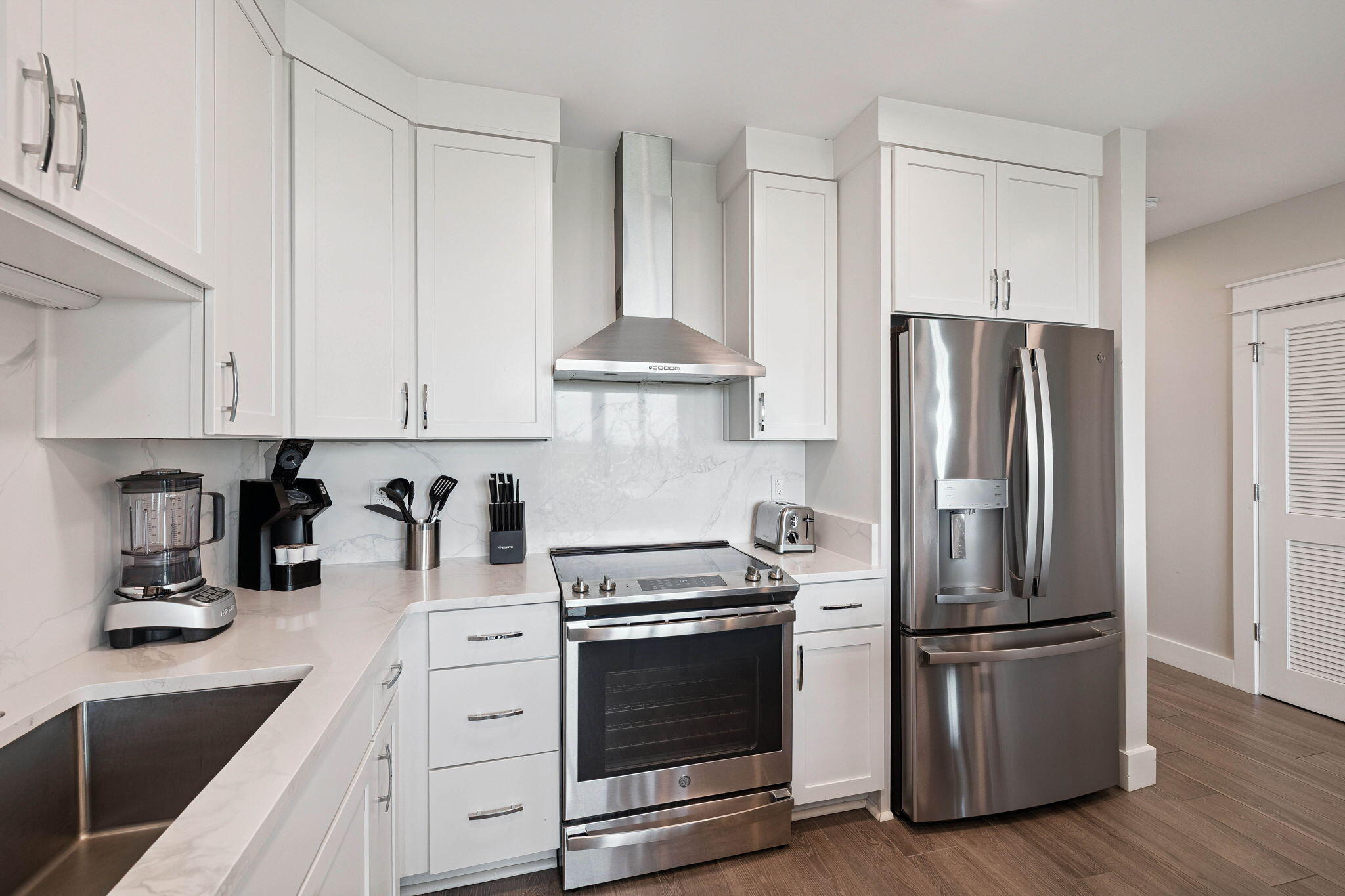 202 Henderson Resort Way, 1303