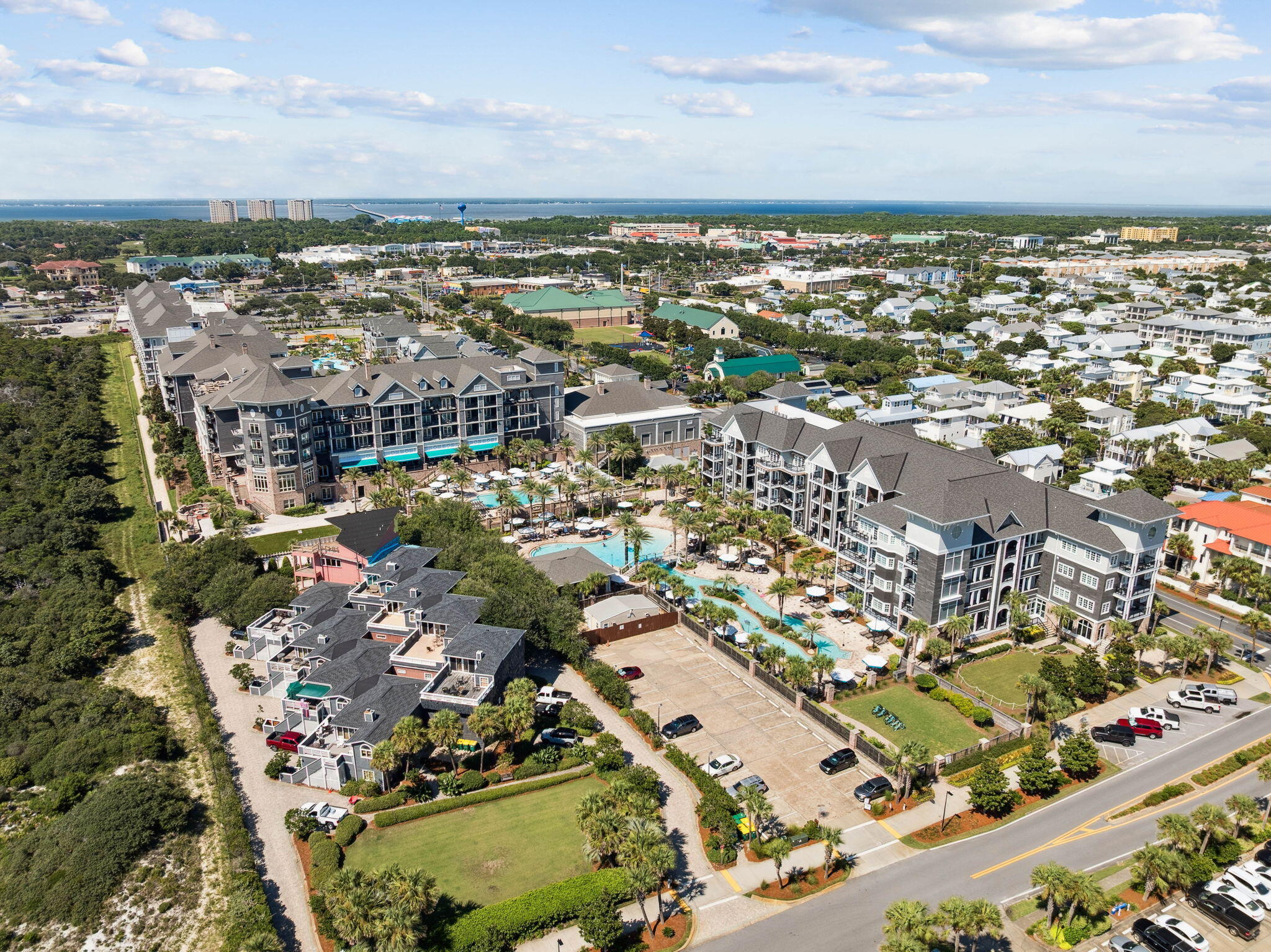 202 Henderson Resort Way, 1303