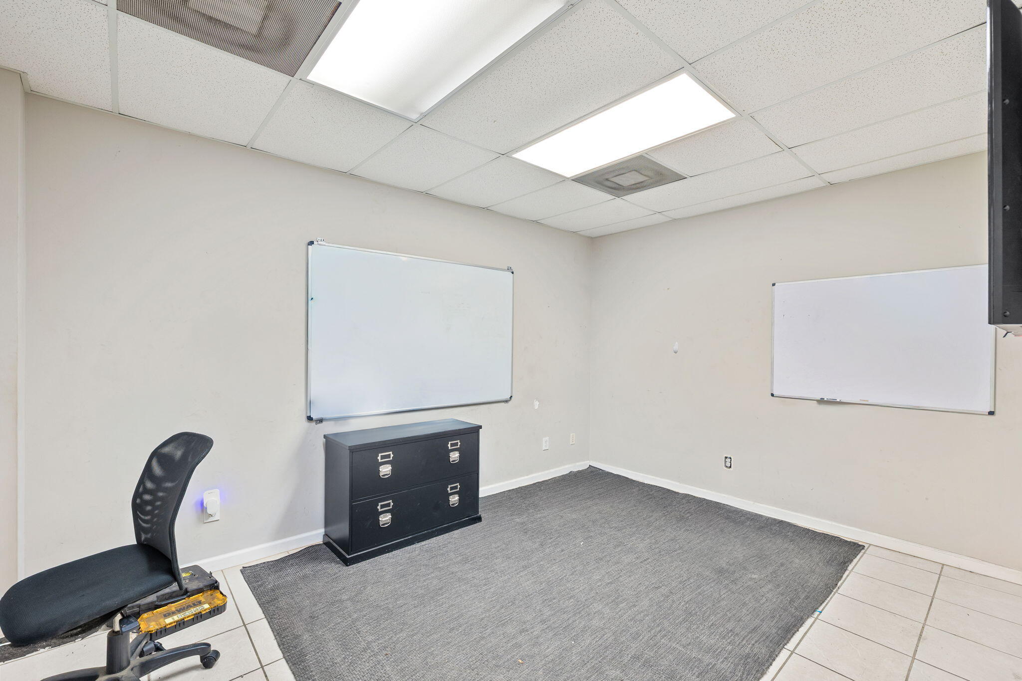 605 N County HWY 393, A