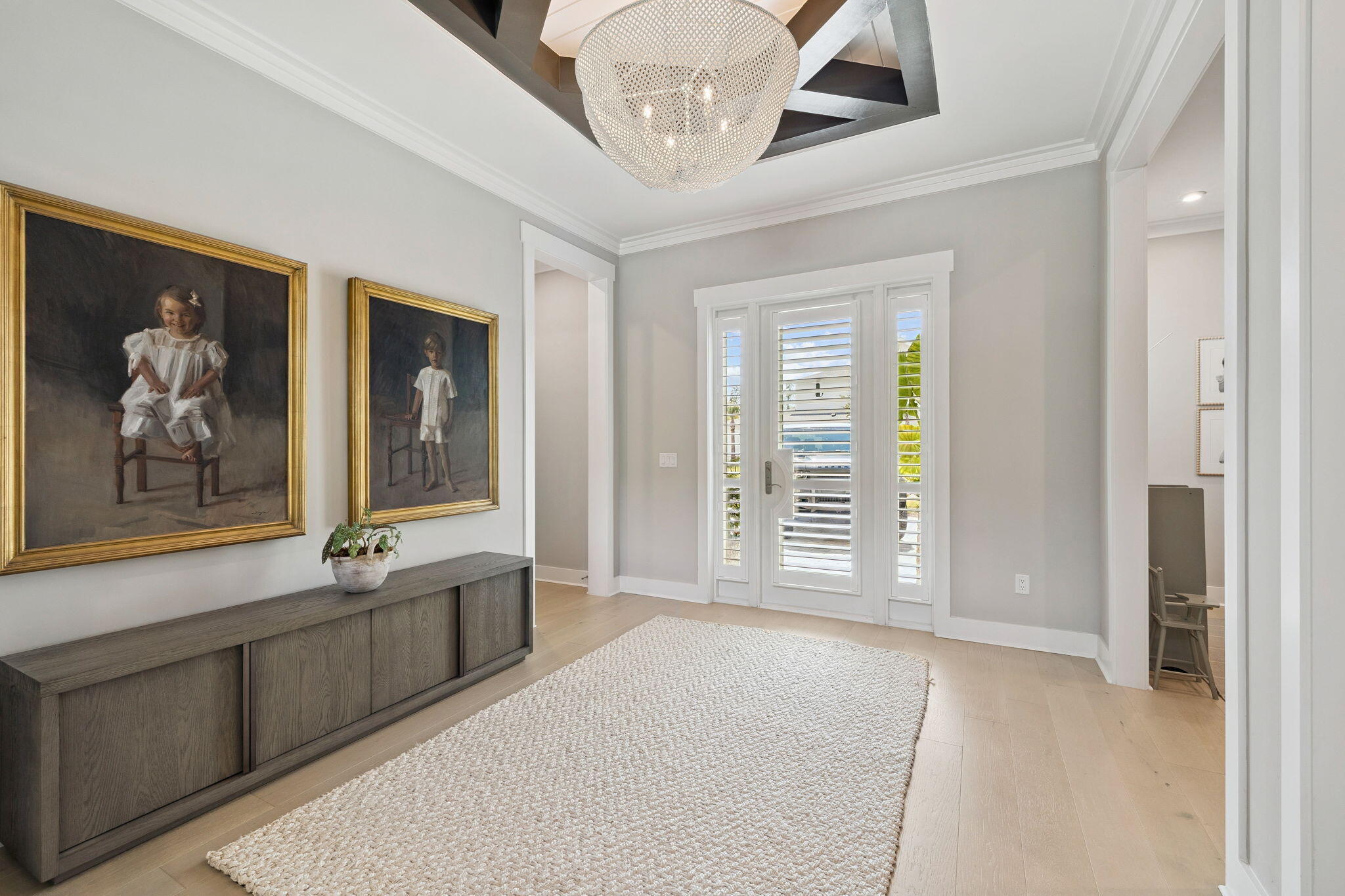 394 W Lafayette Road