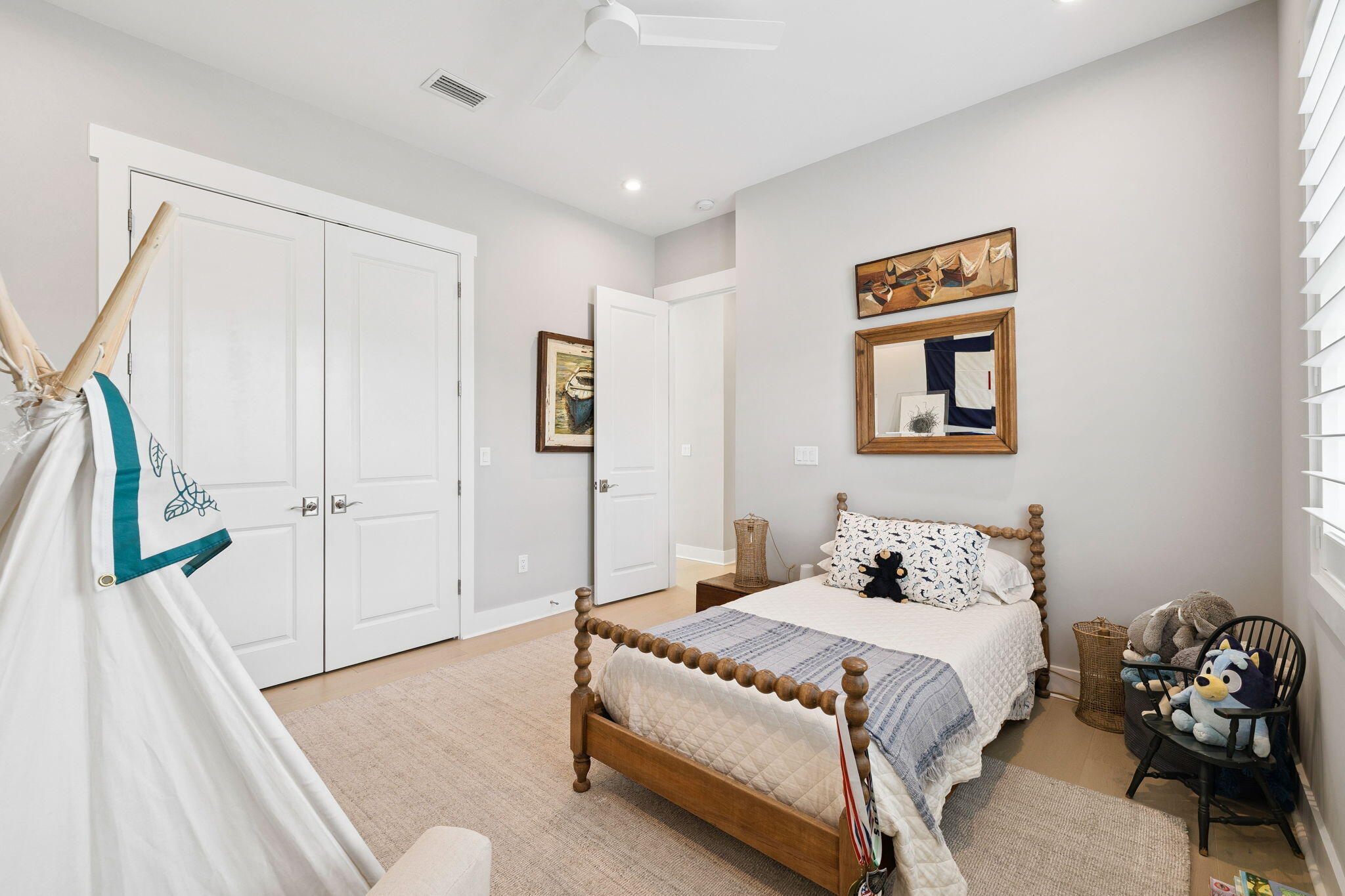 394 W Lafayette Road