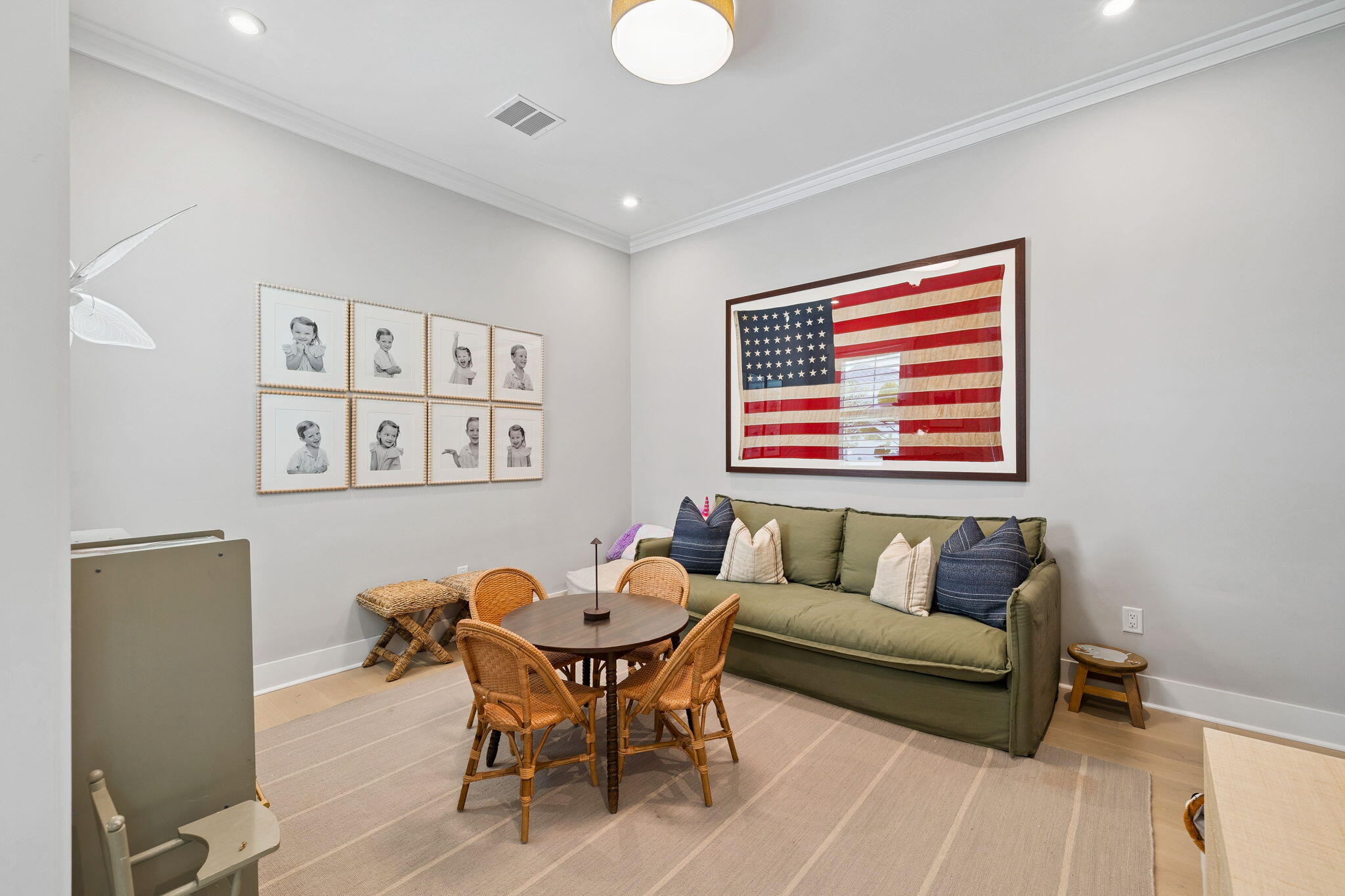 394 W Lafayette Road