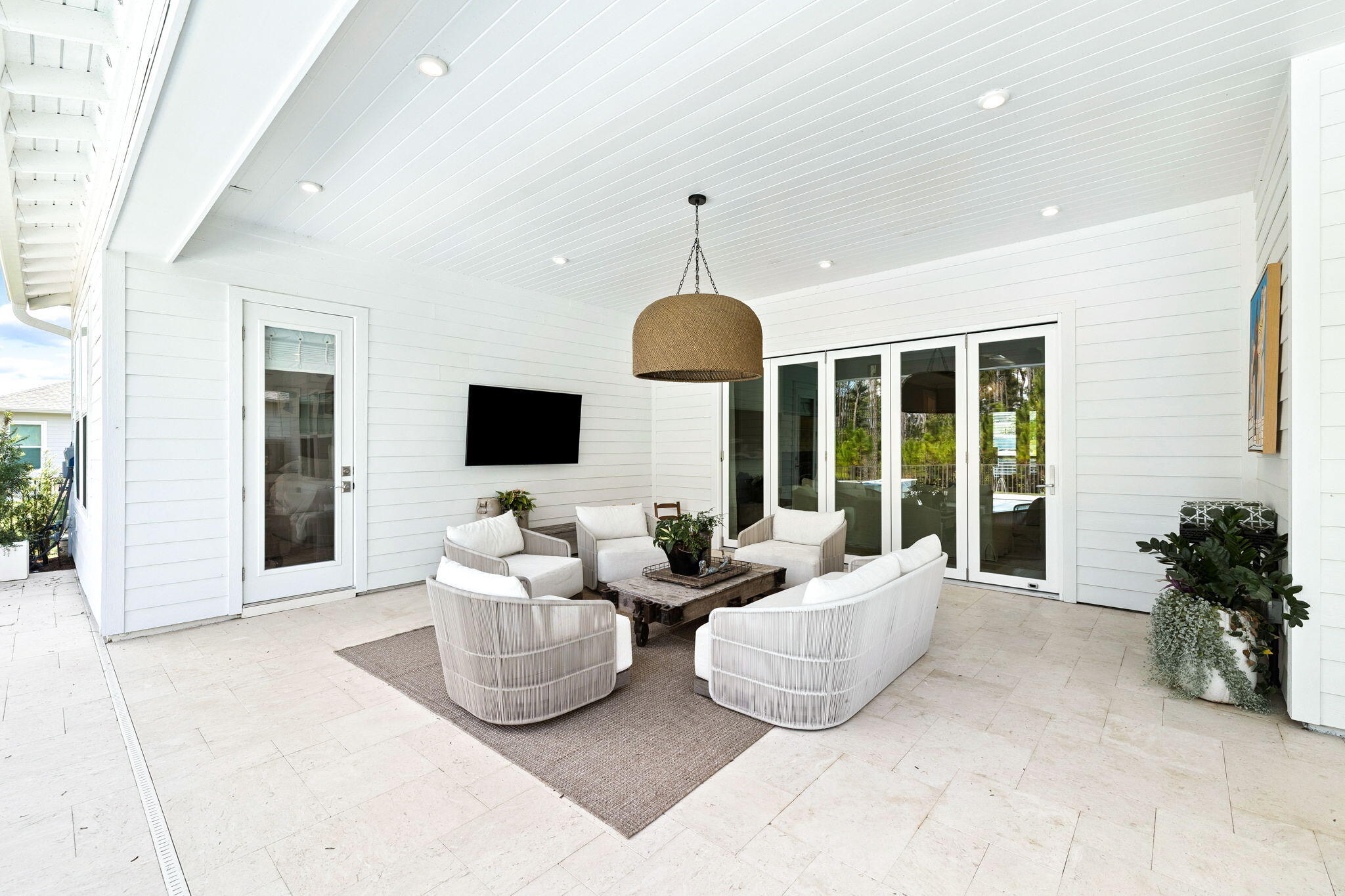 394 W Lafayette Road