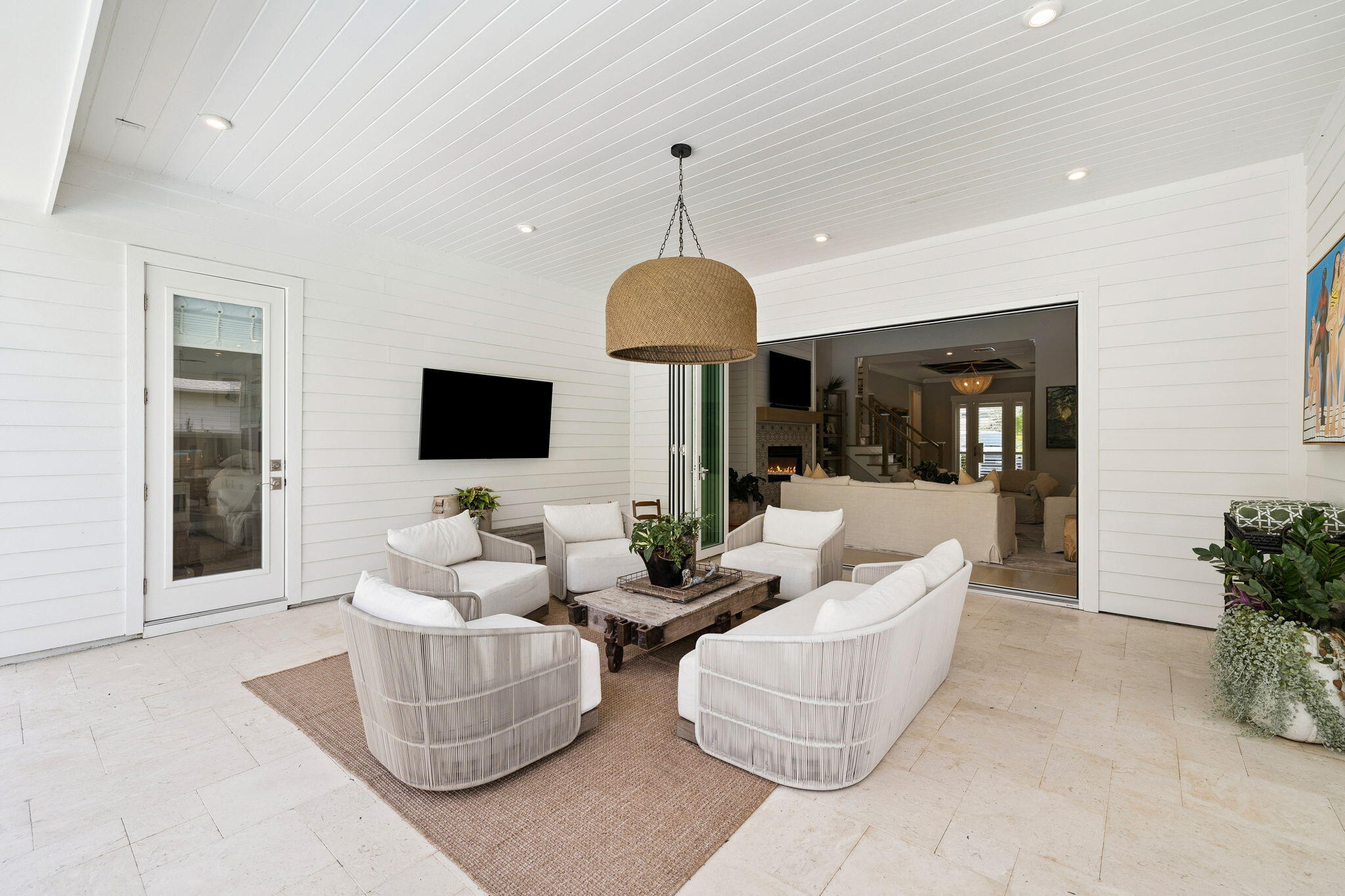 394 W Lafayette Road