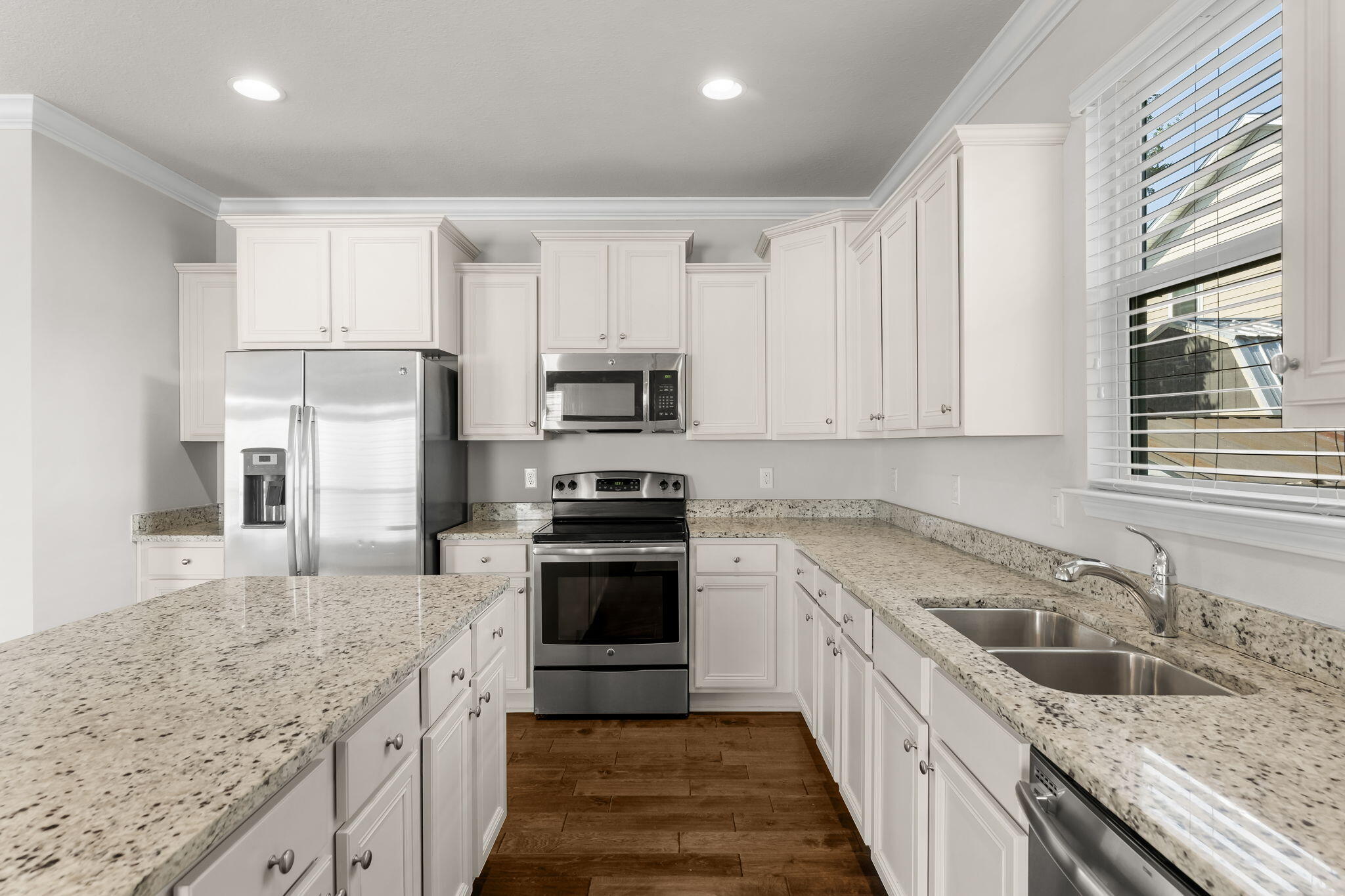 163 Mosaic Oaks Circle